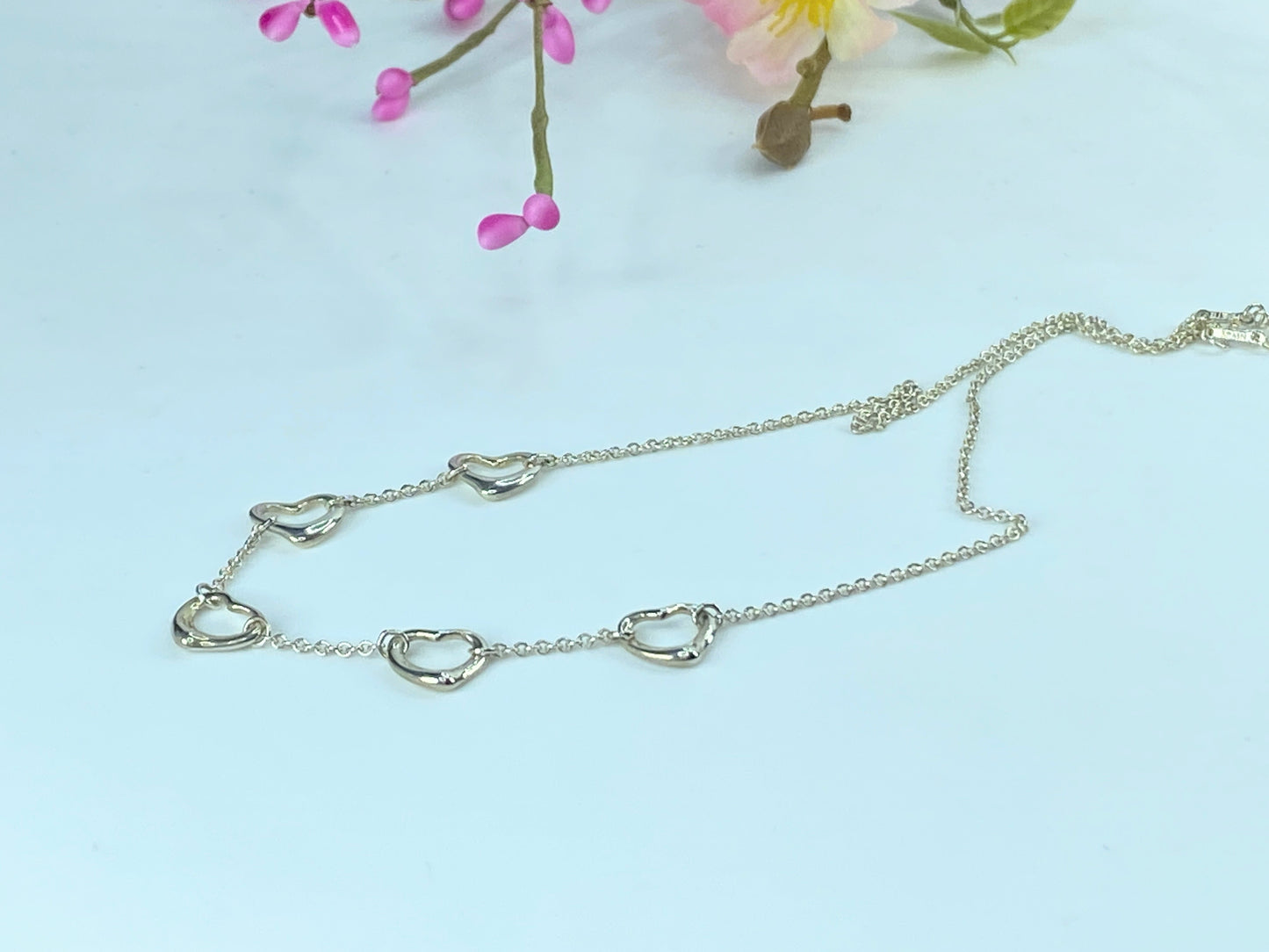 Tiffany & Co. Elsa Peretti Five Heart Sterling Silver Pendant Necklace JR9514