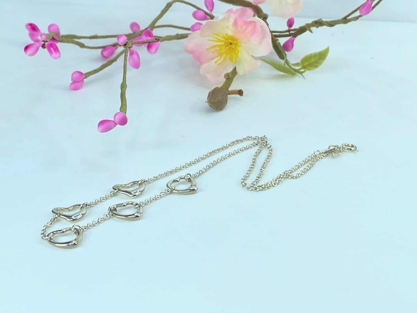 Tiffany & Co. Elsa Peretti Five Heart Sterling Silver Pendant Necklace JR9514