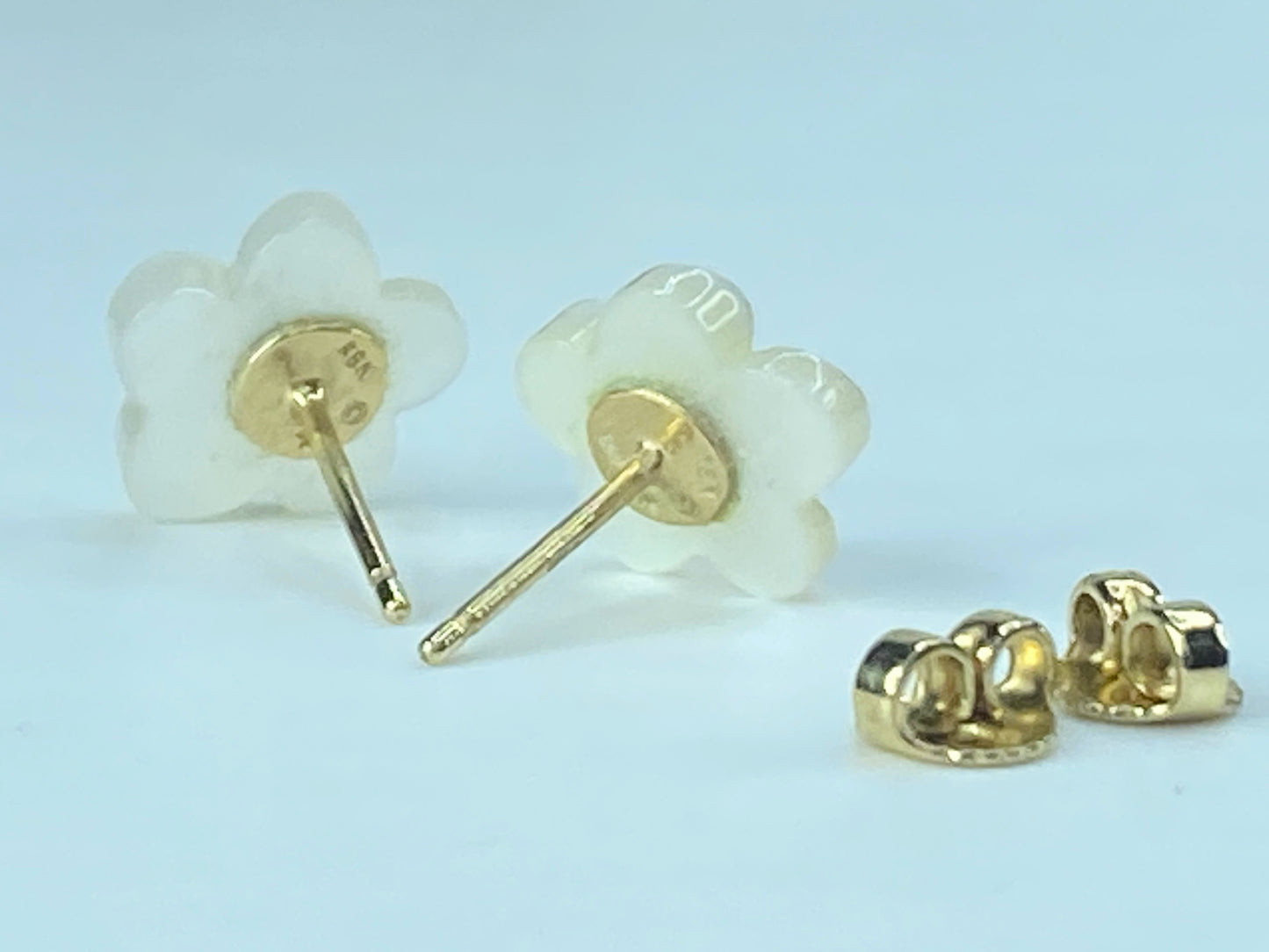 14K yellow gold 0.03mm Round brilliant Diamond MOP Flower stud earrings JR516