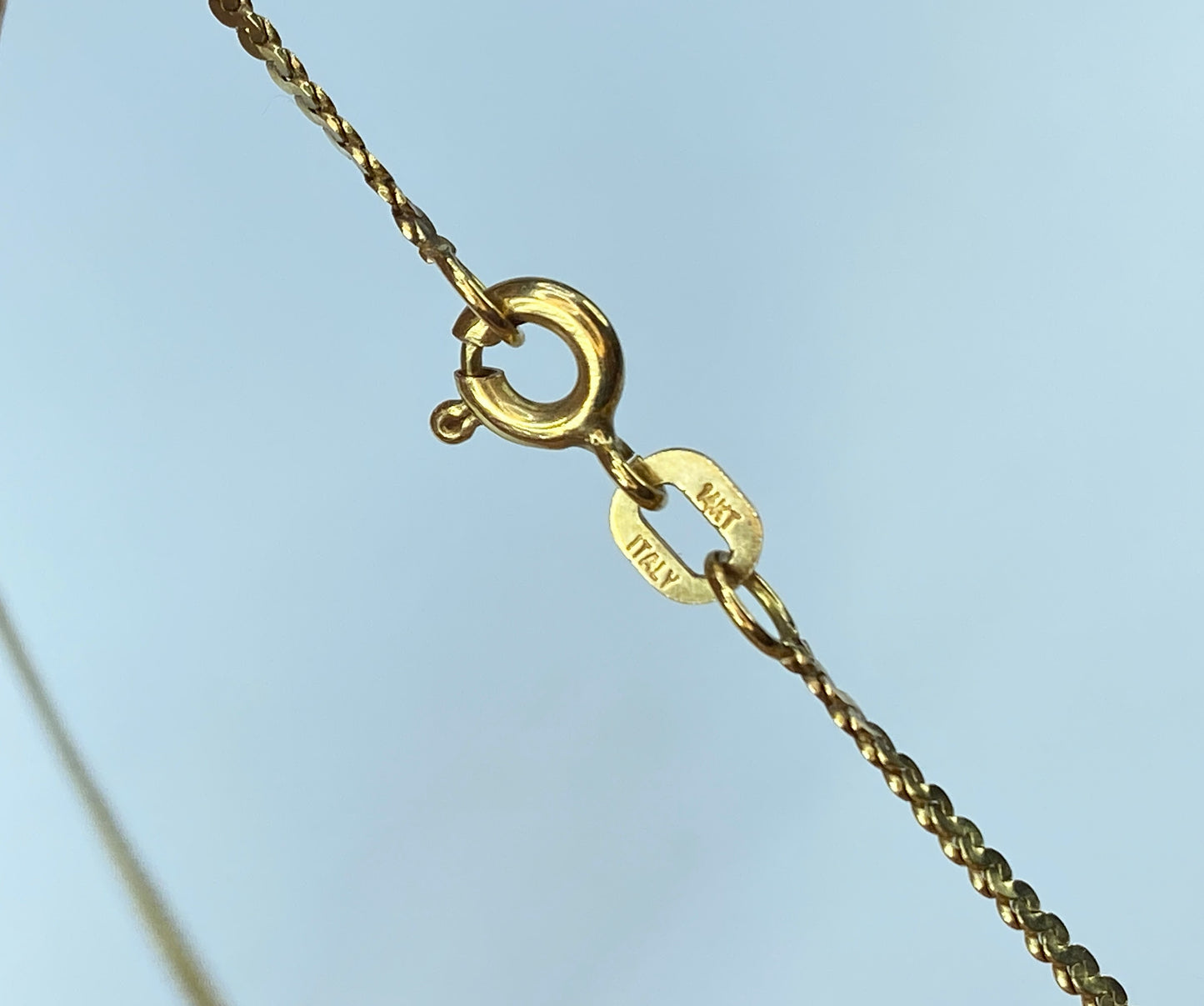 Italy 14K yellow gold 1.5mm Balestra Serpentine link necklace