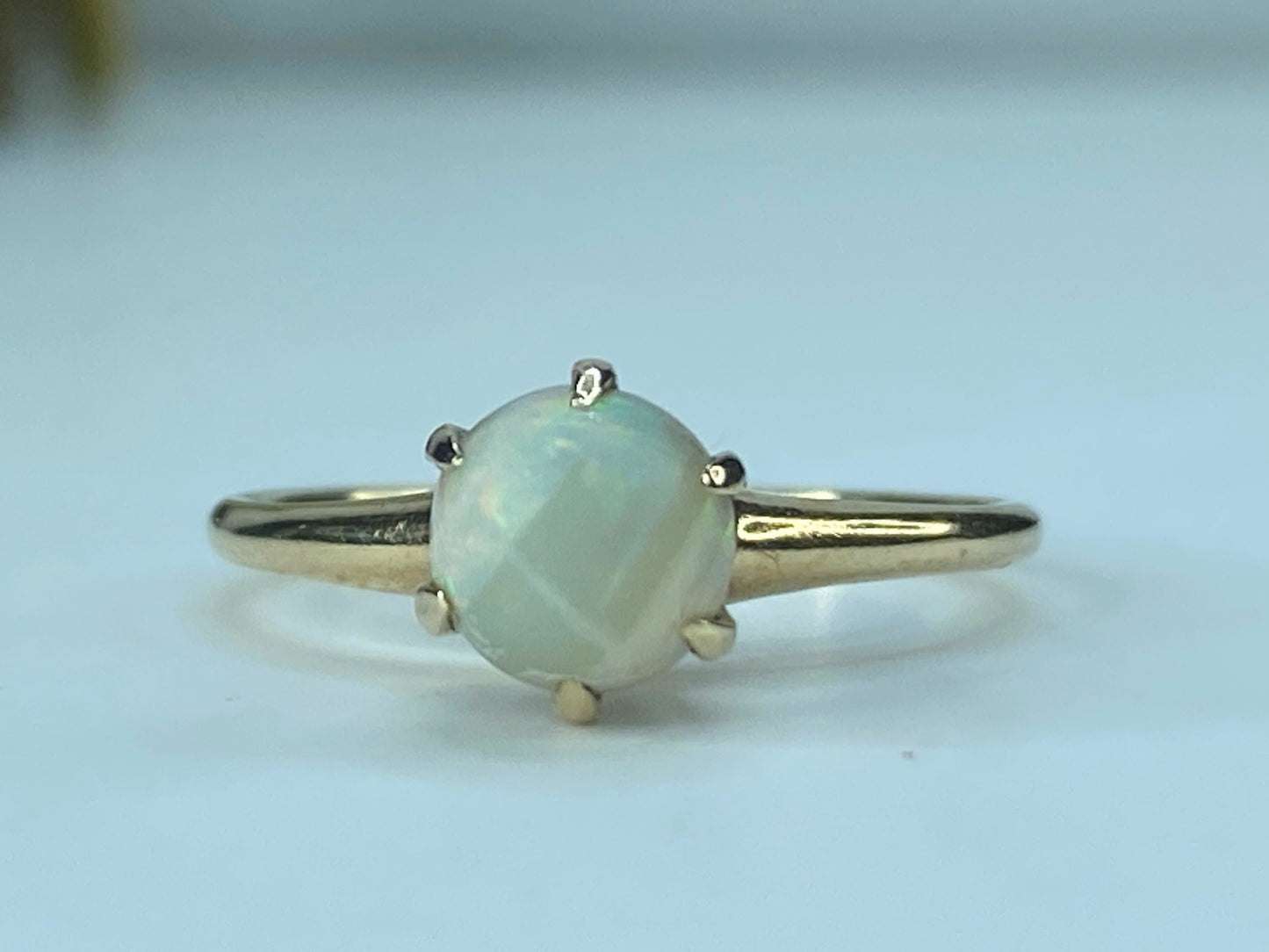 Art Deco 10K yellow gold 6.7mm Opal cabochon ring s6.752.2g JR319