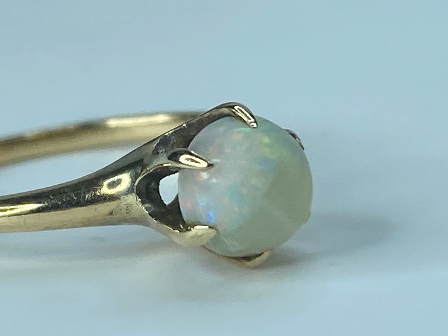 Art Deco 10K yellow gold 6.7mm Opal cabochon ring s6.752.2g JR319