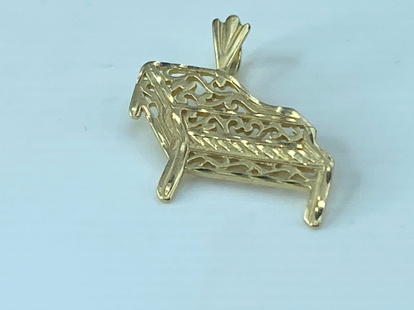 14k Yellow Gold Piano MA Michael Anthony 3/4" x 7/8" Charm Pendant 1.3g JR471