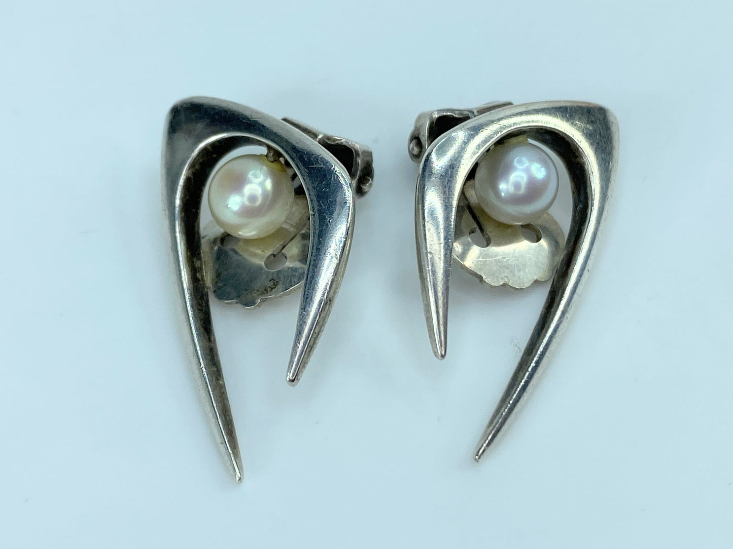 Sterling Silver 6.75mm Cultured Pearl clip on earrings 8.5g JR9654