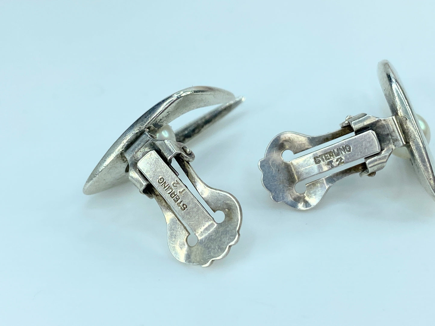 Sterling Silver 6.75mm Cultured Pearl clip on earrings 8.5g JR9654