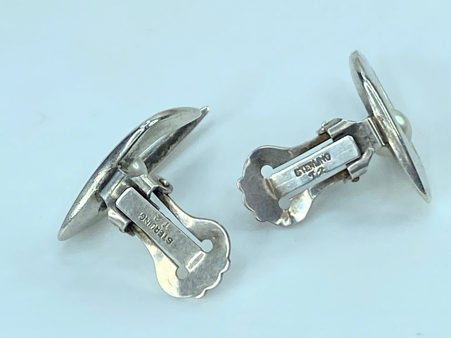 Sterling Silver 6.75mm Cultured Pearl clip on earrings 8.5g JR9654