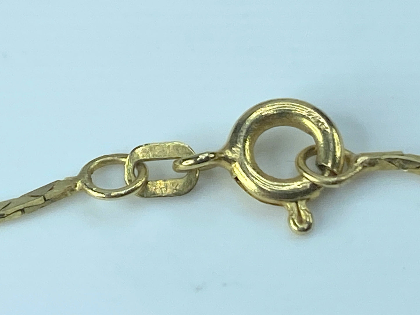 14K yellow gold 1.0mm Flat Cobra link necklace 24.0" 3.8 grams JR473