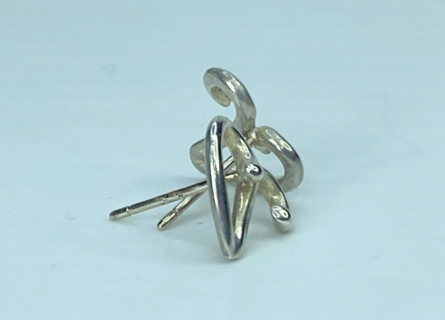 Rare Tiffany & Co Tiffany Zodiac Aries sterling stud earrings JR905