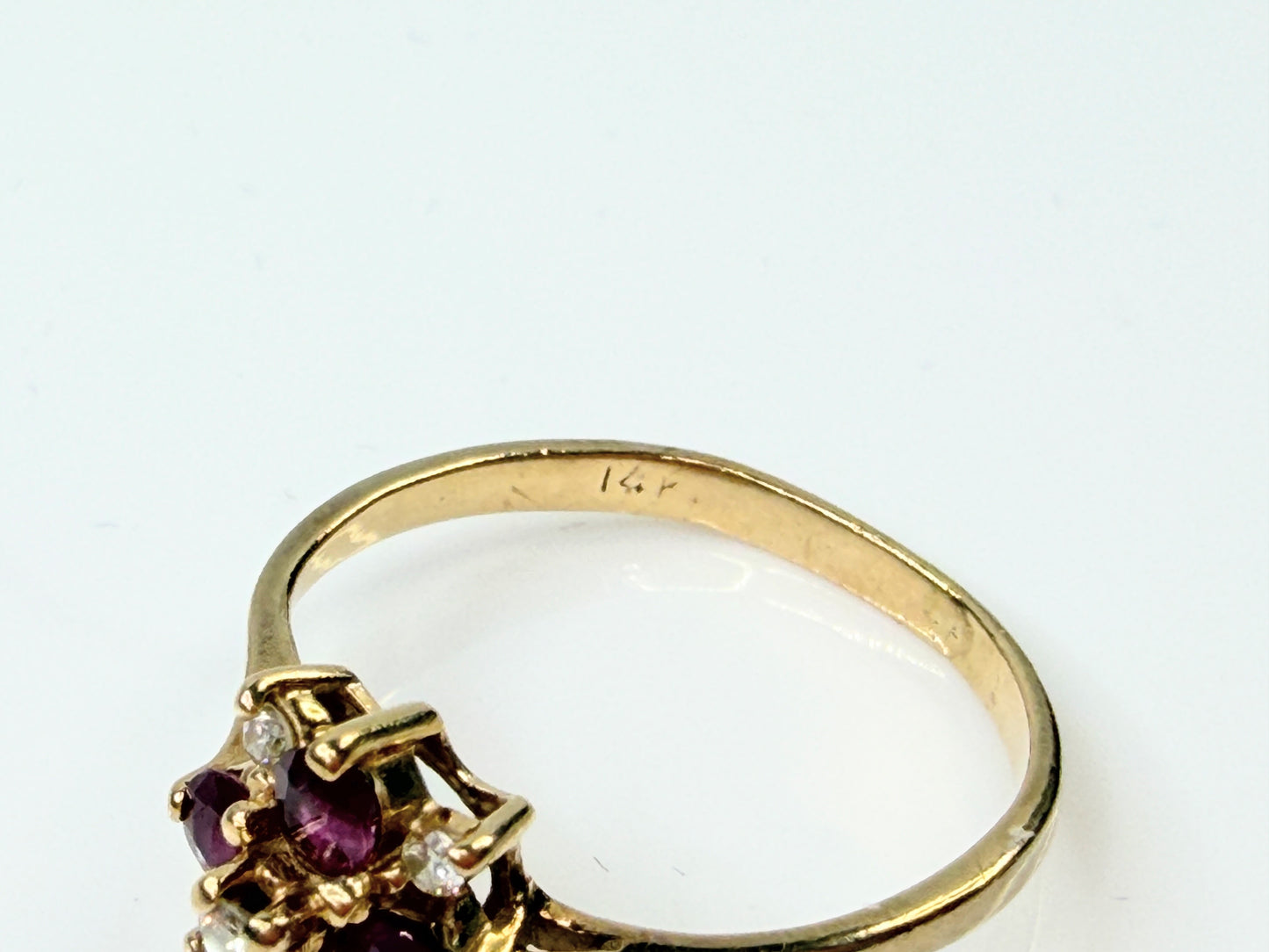 Vintage 14K Gold Ruby Diamond Cluster Ring Size 7 JR425