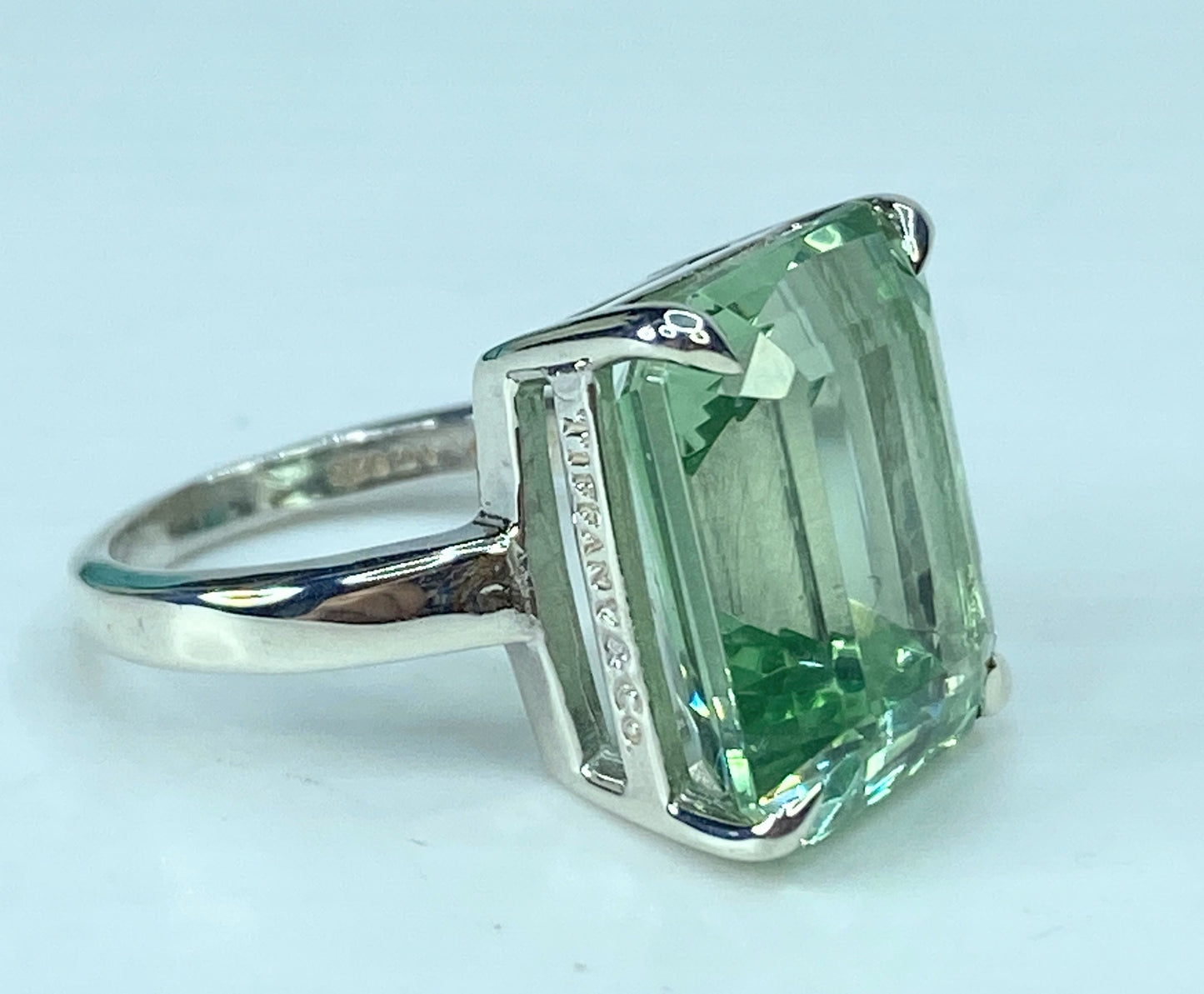 Tiffany & Co. 10 Carat Emerald Cut Prasiolite Silver Cocktail Ring s6 7.9g JR910