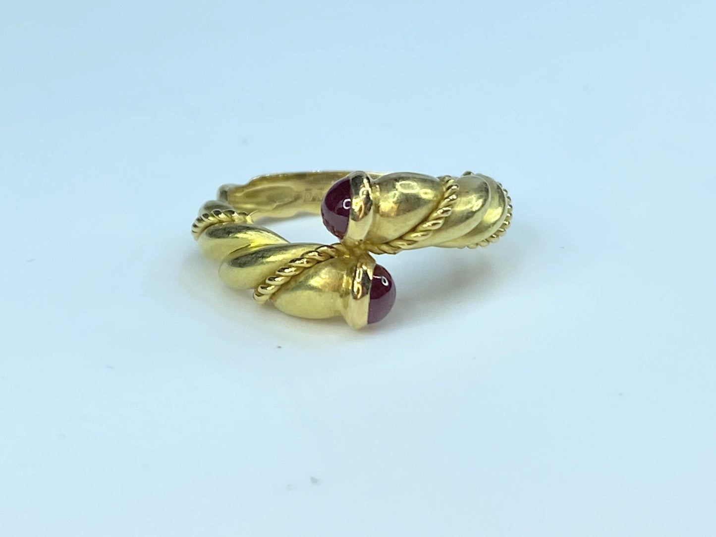 Tiffany & Co. 18K gold Ruby Bypass rope link wire cable ring
