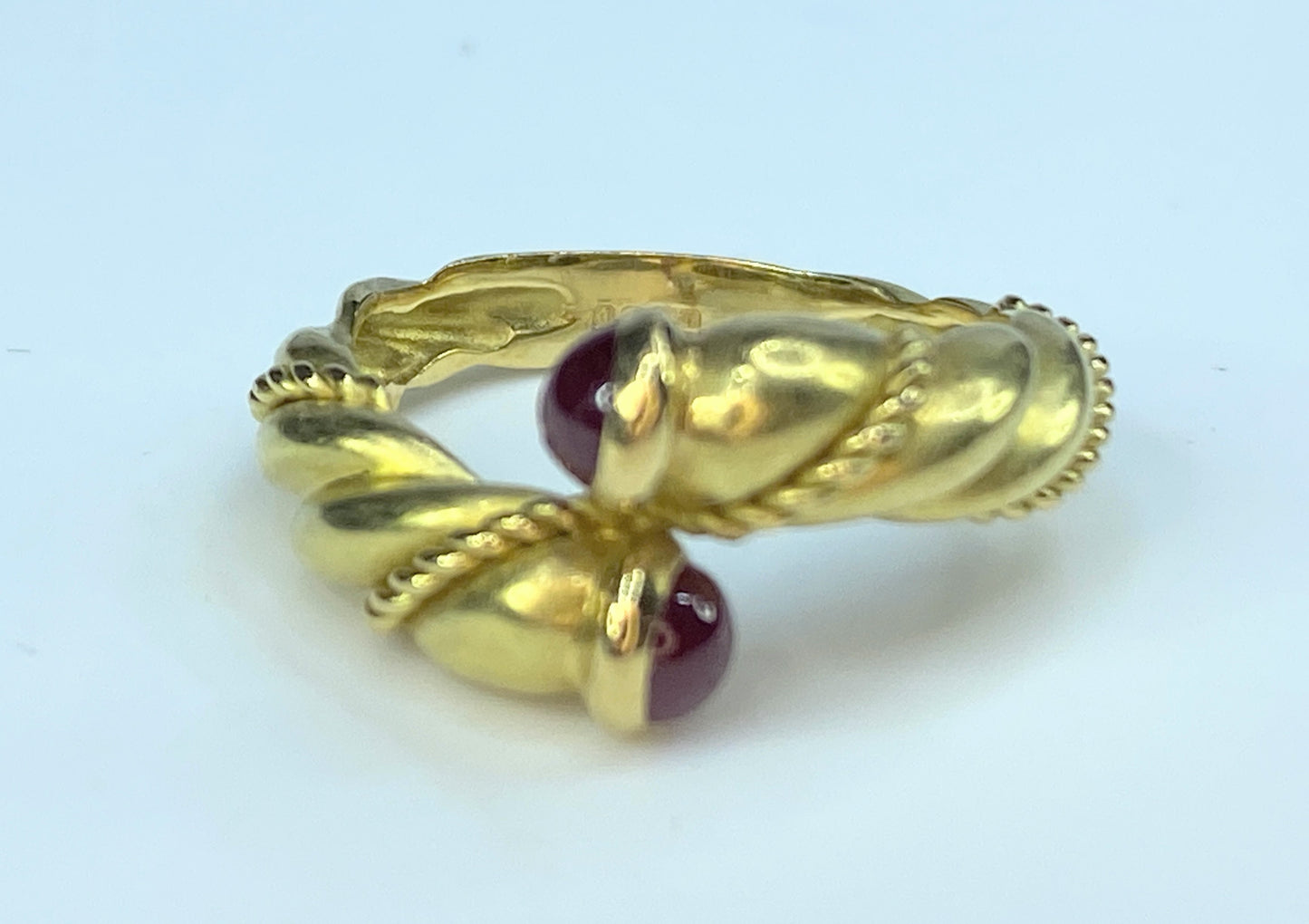 Tiffany & Co. 18K gold Ruby Bypass rope link wire cable ring