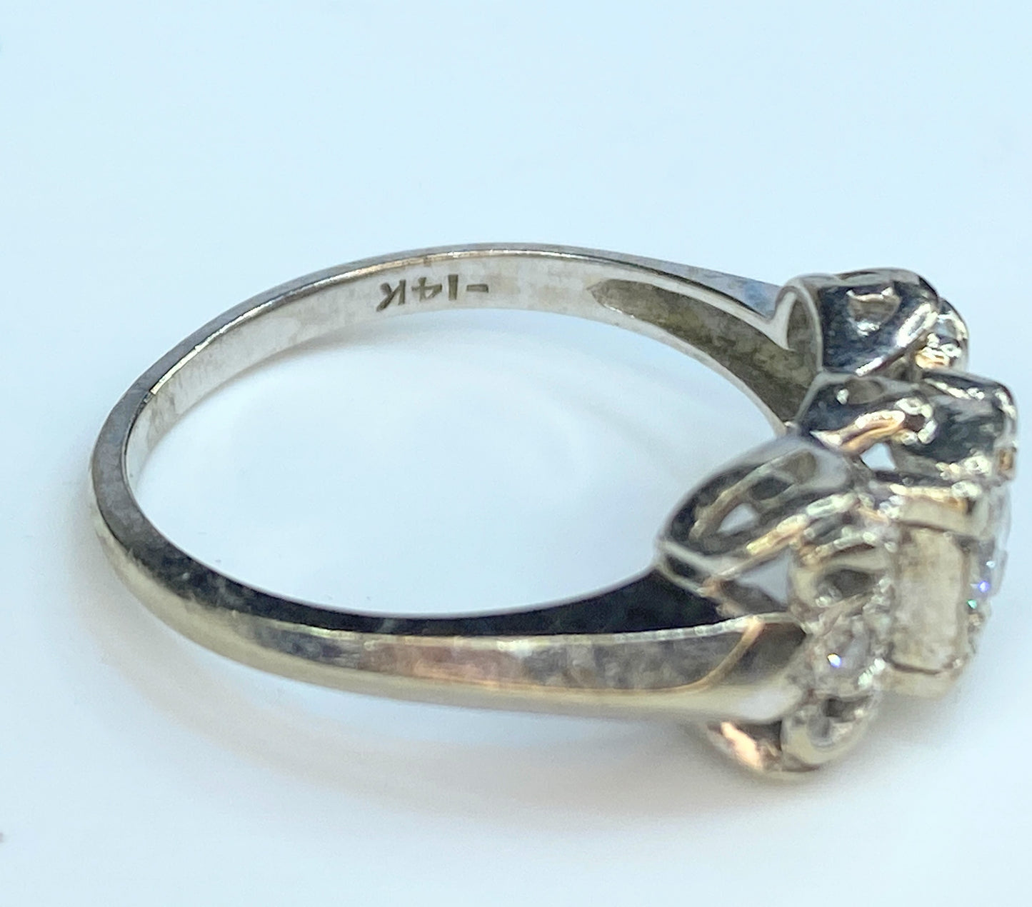 Art Deco 14K gold 0.33ct G/VW2 round brilliant diamond w/0.25ct ctn ring