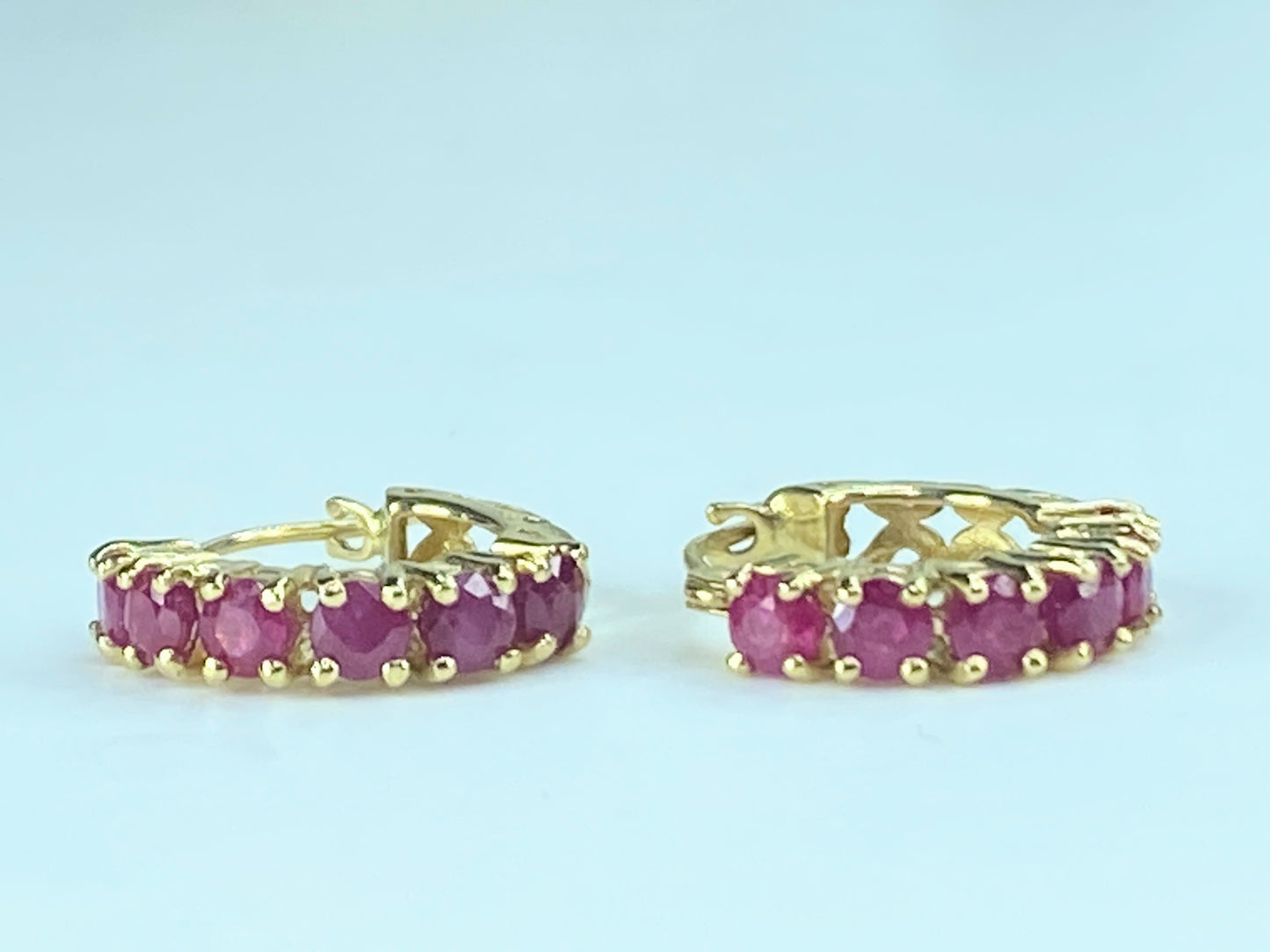 14K yellow gold 1.32ct Round Ruby hoop earrings JR491