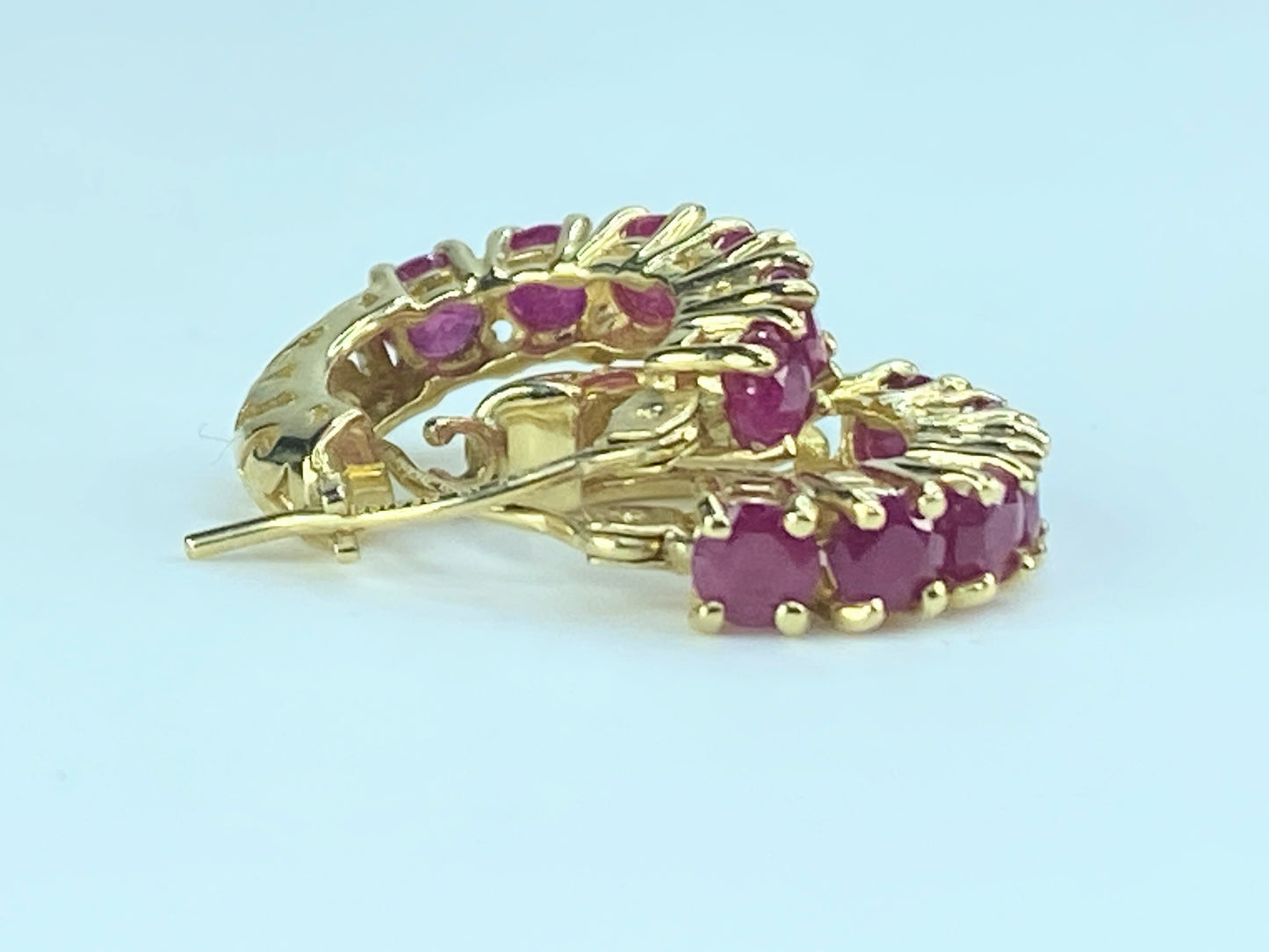 14K yellow gold 1.32ct Round Ruby hoop earrings JR491
