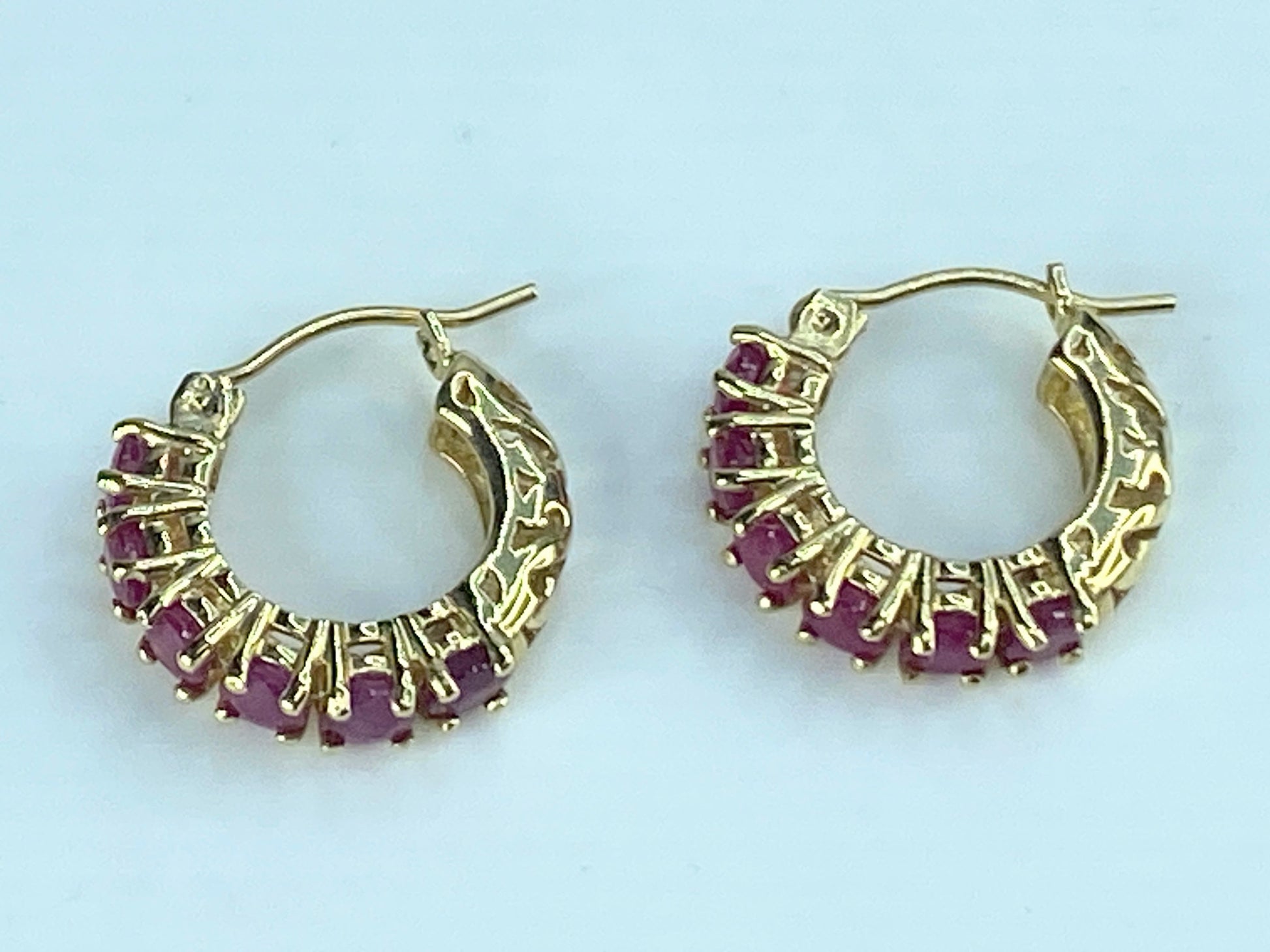 14K yellow gold 1.32ct Round Ruby hoop earrings JR491