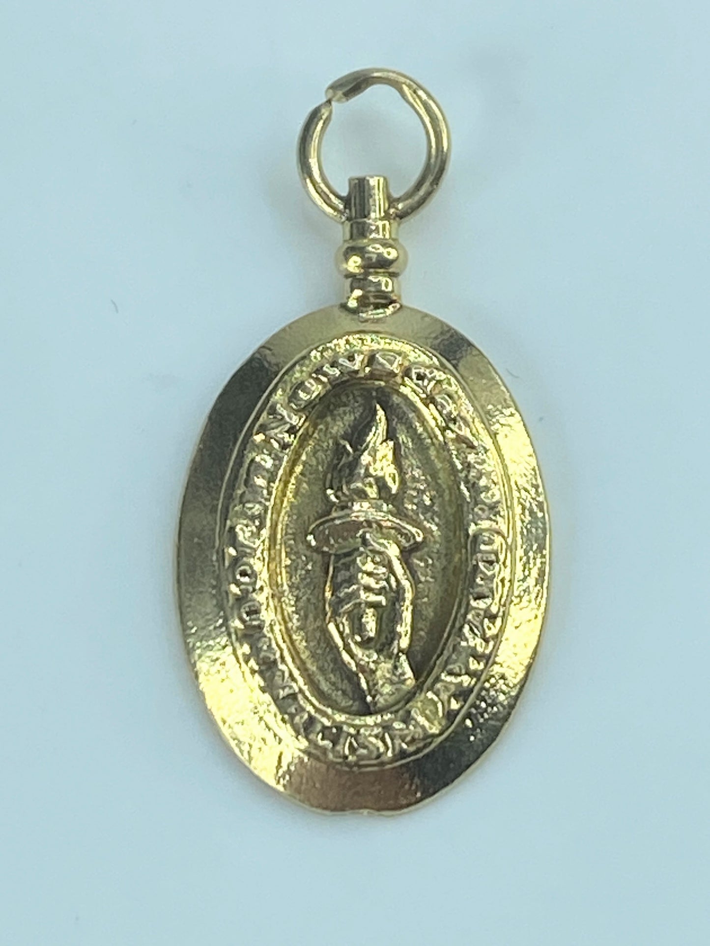 10K yellow gold Victory Torch Medal 1958's charm pendant 1 1/8" 4.1g JR531