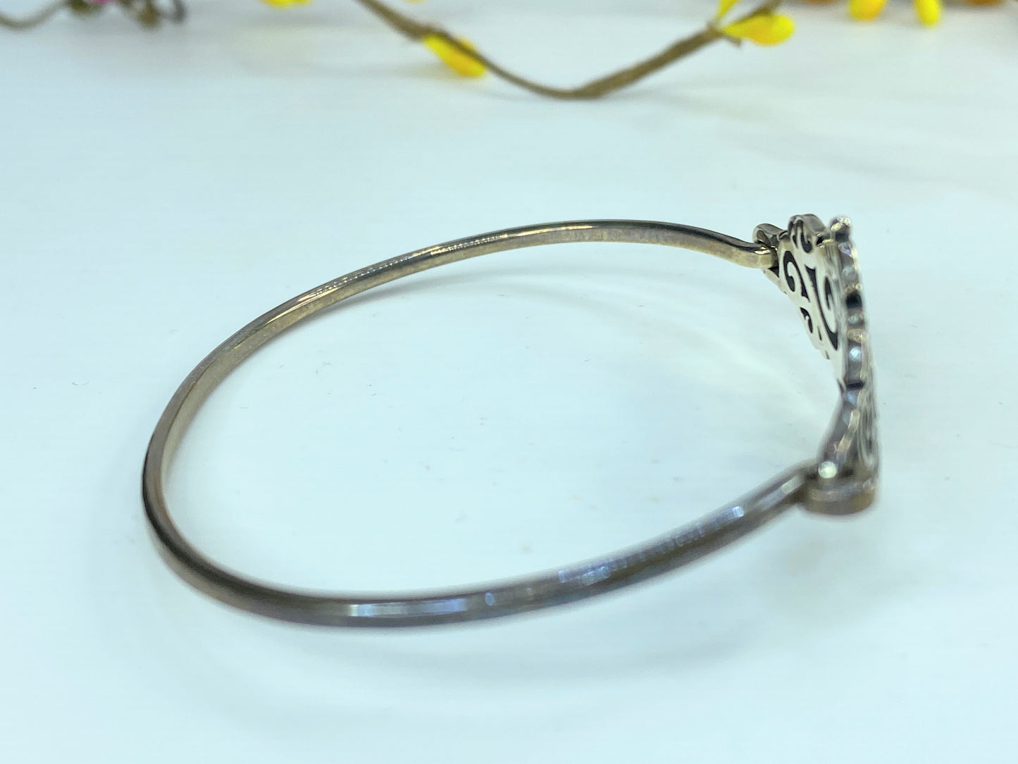 James Avery Sterling Silver Swirl Hinged Bangle Bracelet 8.5" 9.3g JR932