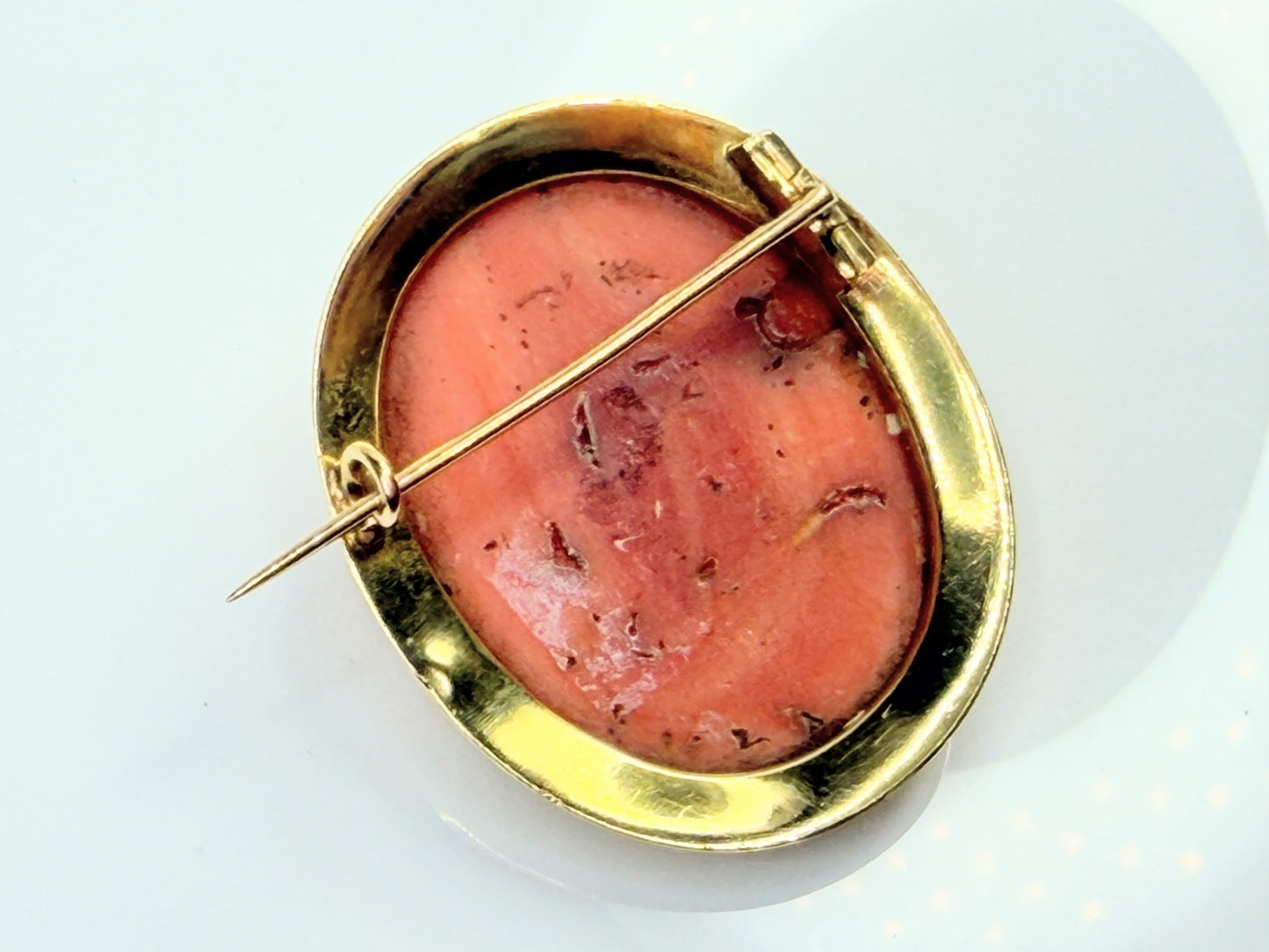 Antique Victorian 14K Gold Carved Coral Cameo Brooch 1.2"