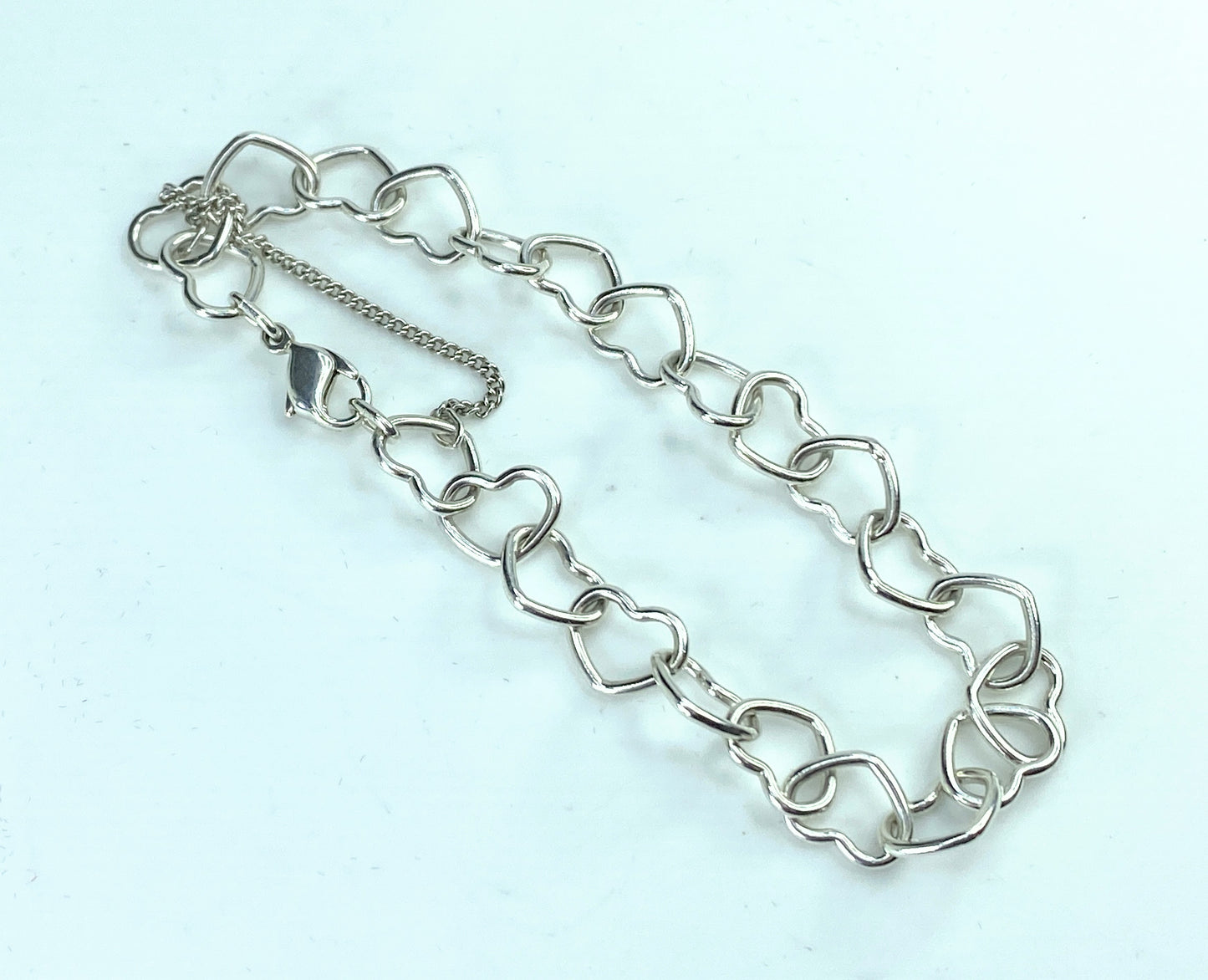 James Avery sterling silver Heart link charm bracelet 10.4g 8.0" JR9615