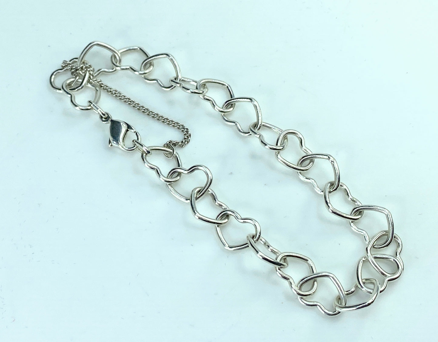 James Avery sterling silver Heart link charm bracelet 10.4g 8.0" JR9615