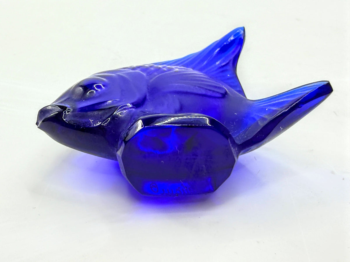 Lalique France Cap Ferrat Blue Crystal Poisson Fish Figurine singed w/box S340