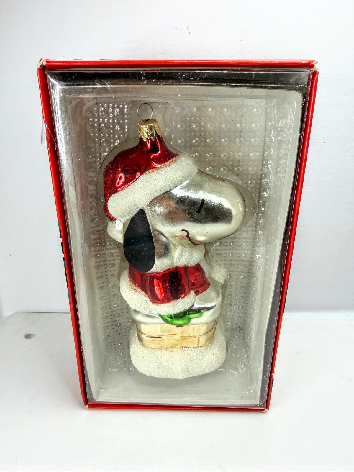 Vintage Kurt Adler Peanuts Snoopy Santa Chimney Glass Christmas Ornament XN127