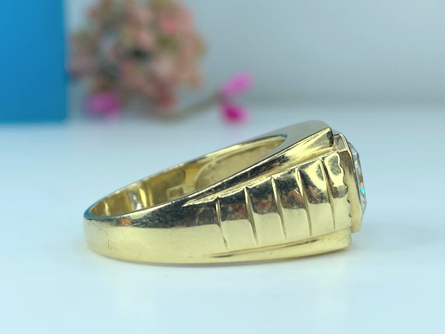 Vintage 14K yellow gold Cushion cut White Topaz men's ring s10 8.9g JR387