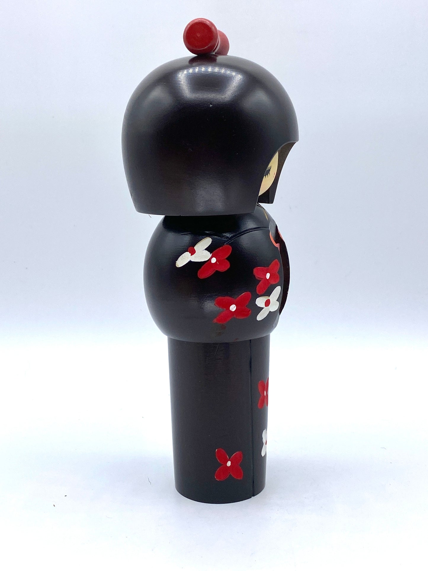 Prime Minister's Award Winner Hajime Miyashita "Small Flower town" Kokeshi KA021