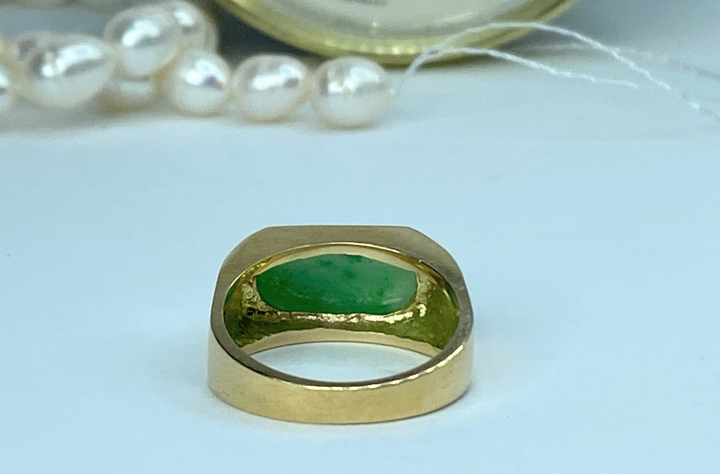 14K yellow gold oval saddle Jade ring s8 9.0g JR953