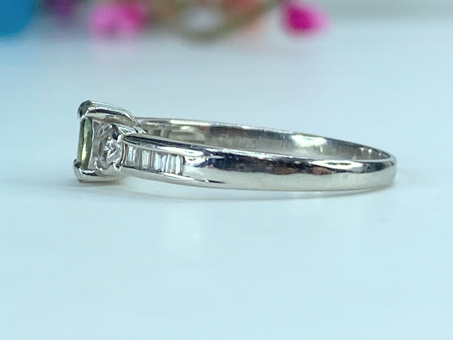 Natural 0.35Ct. Alexandrite & 0.25ct G/VS2 Diamond Platinum Ring 3.4g s7.5 JR403