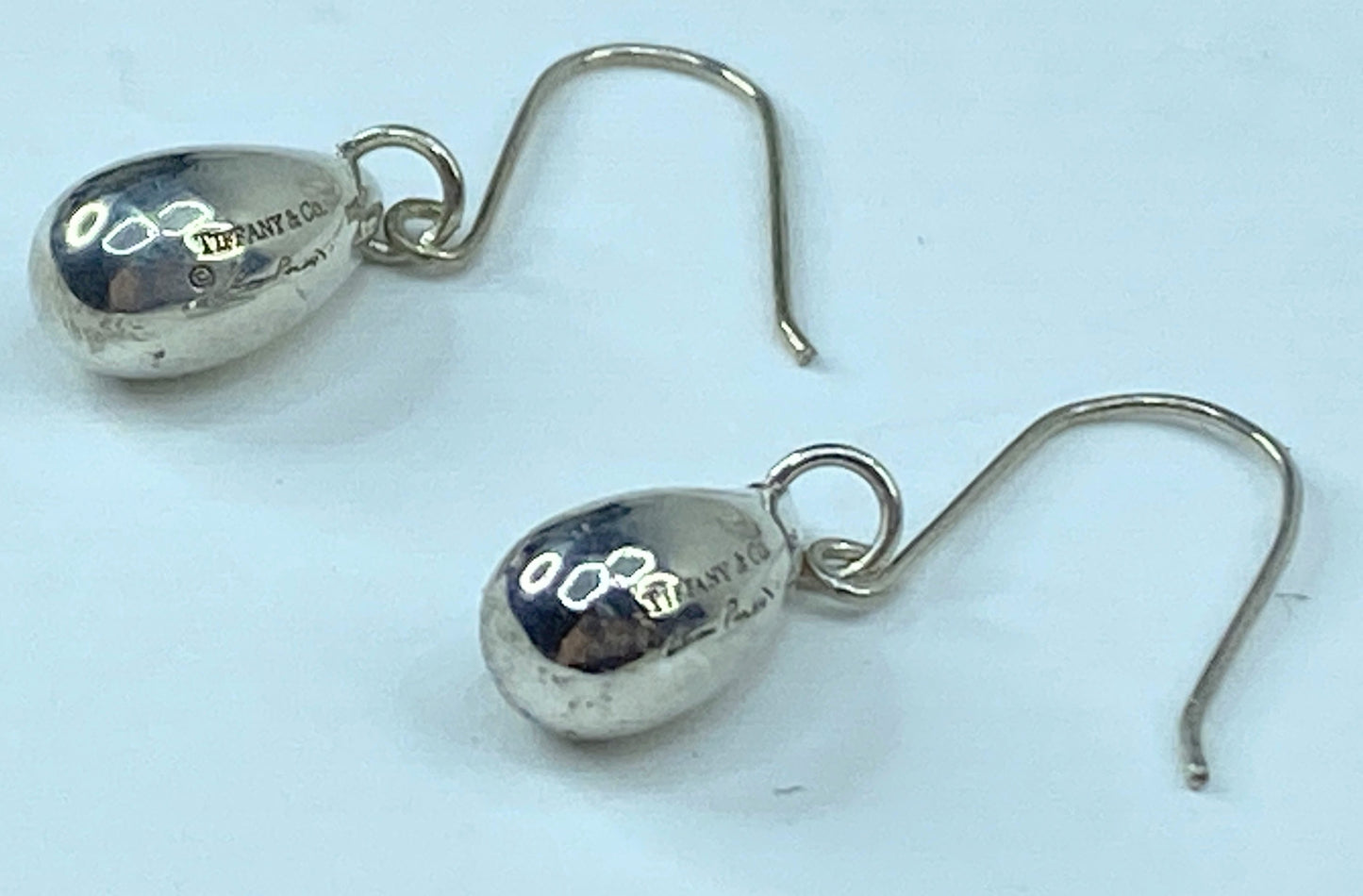 Tiffany & Co. sterling silver Teardrop dangle earrings 25mm JR958