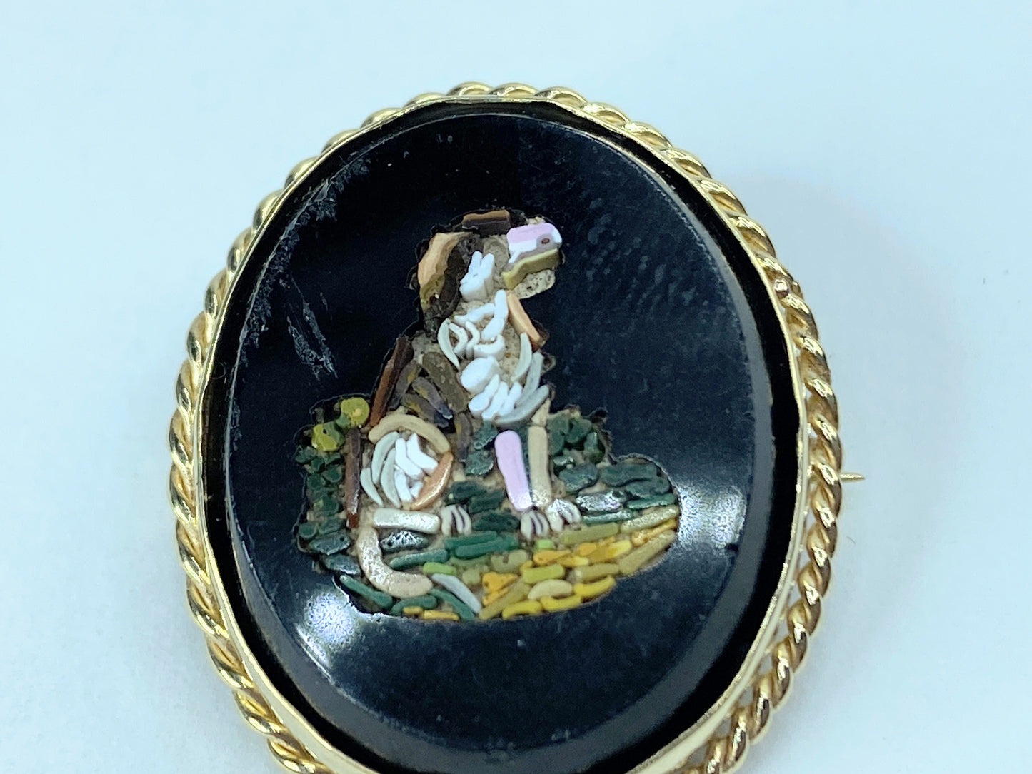 Antique Micro-mosaic 14k yellow gold rope bezel Dog Brooch 8g 30mm JR959