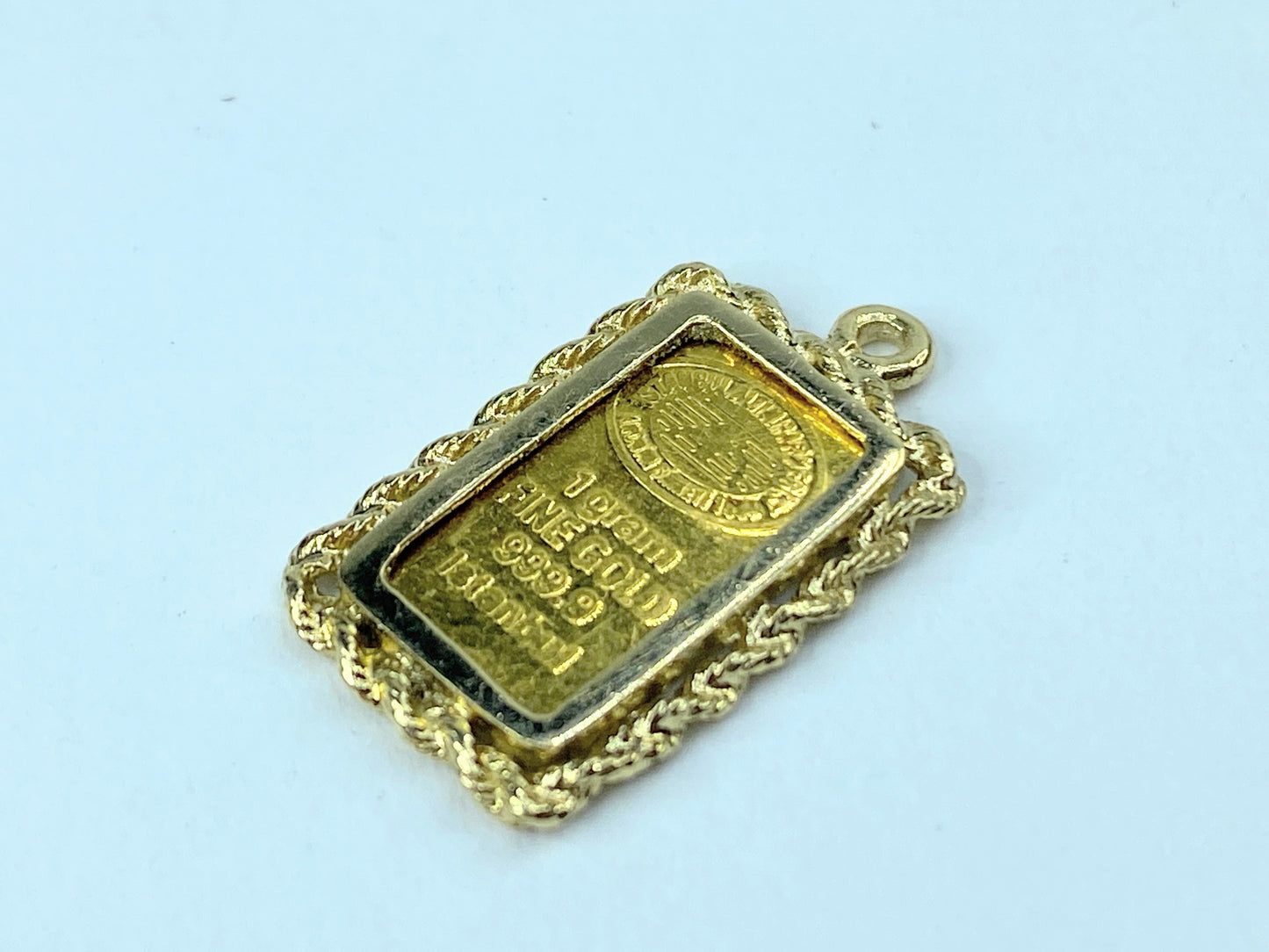 1.00gram Fine Gold Bar in 14K Gold Frame Vintage Charm/Pendant 2.4gm JR960