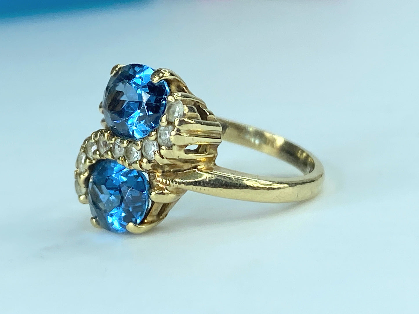 10K Yellow Gold Swiss Blue & White Topaz swirl Ring 3.1g s5 3.1g JR468