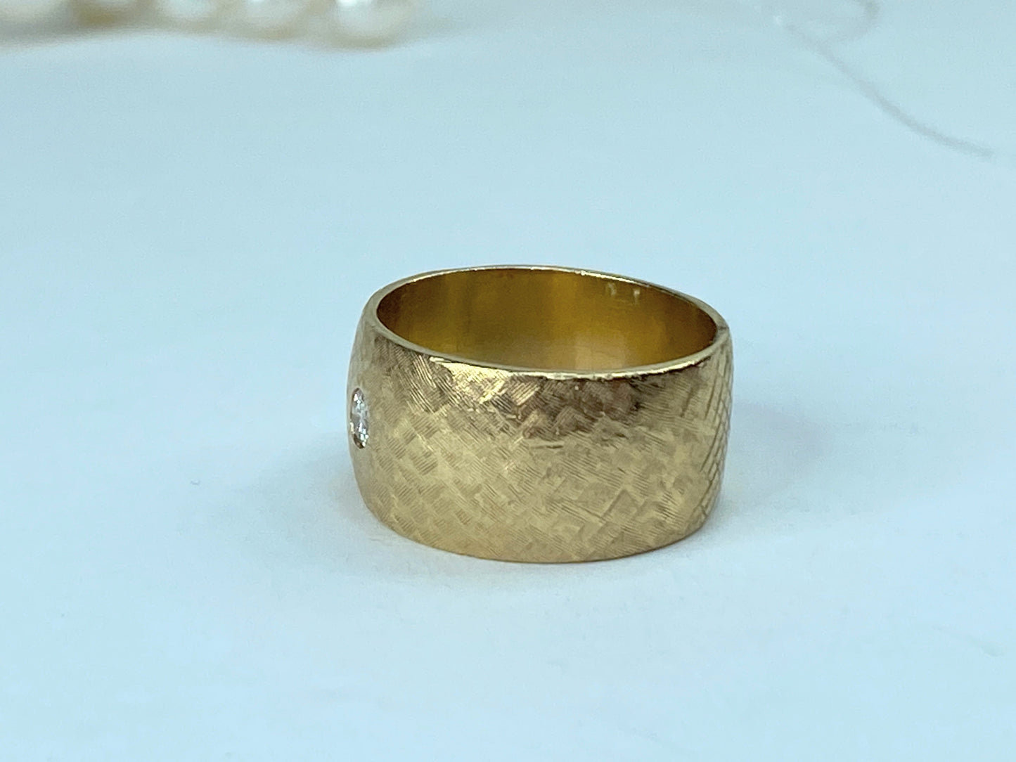 14K 11.5mm hand hammer 0.35ct G/VS1 round brilliant diamond ring 11.6gm JR964