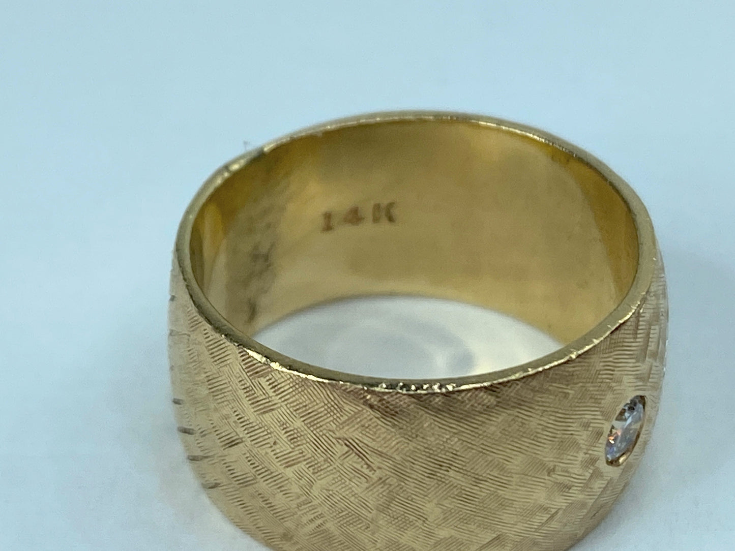 14K 11.5mm hand hammer 0.35ct G/VS1 round brilliant diamond ring 11.6gm JR964