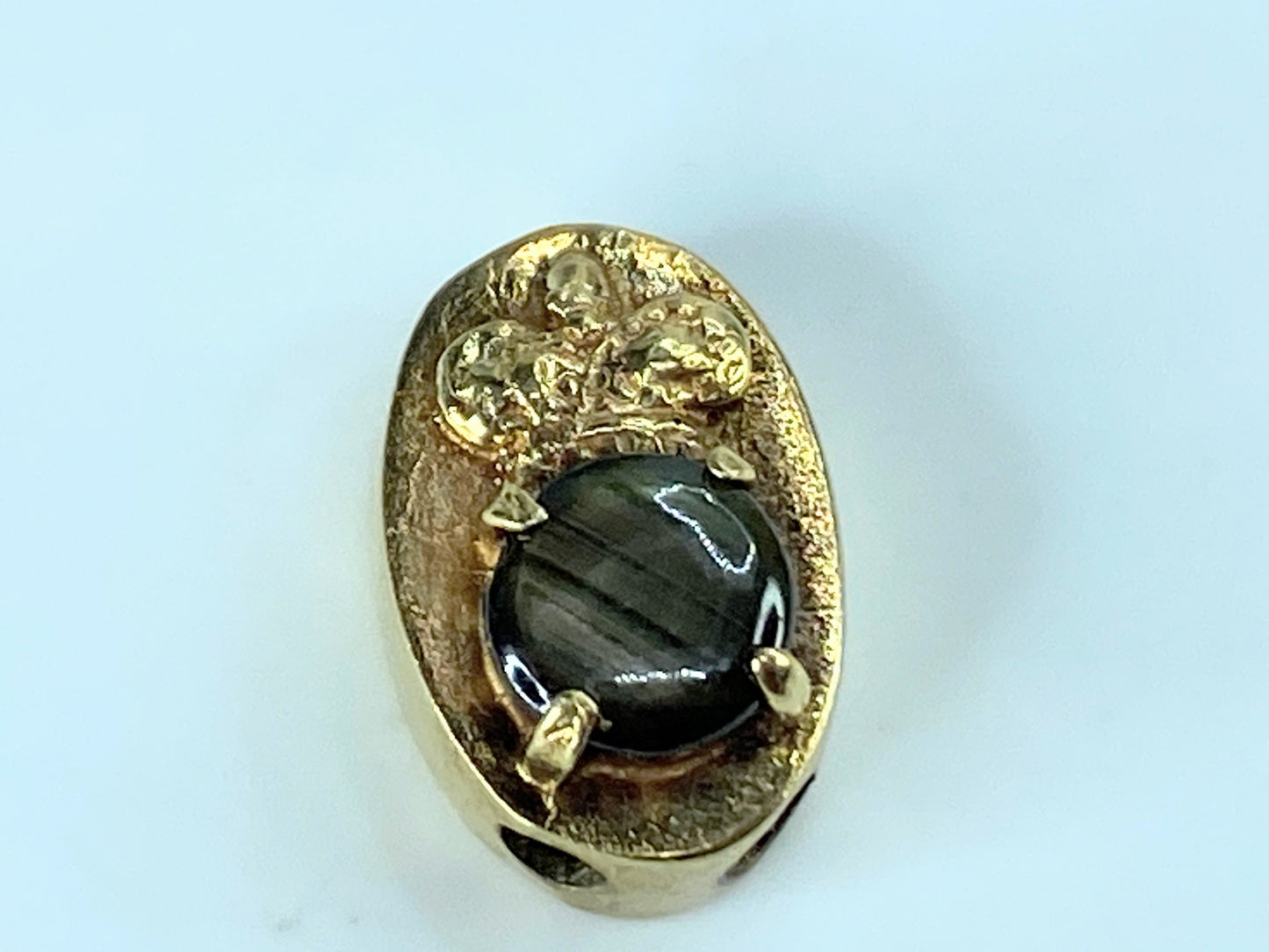 14K yellow gold 6.0mm Cat's Eye gems oval sliding charm 1.6g 13.8x9.2mm JR411