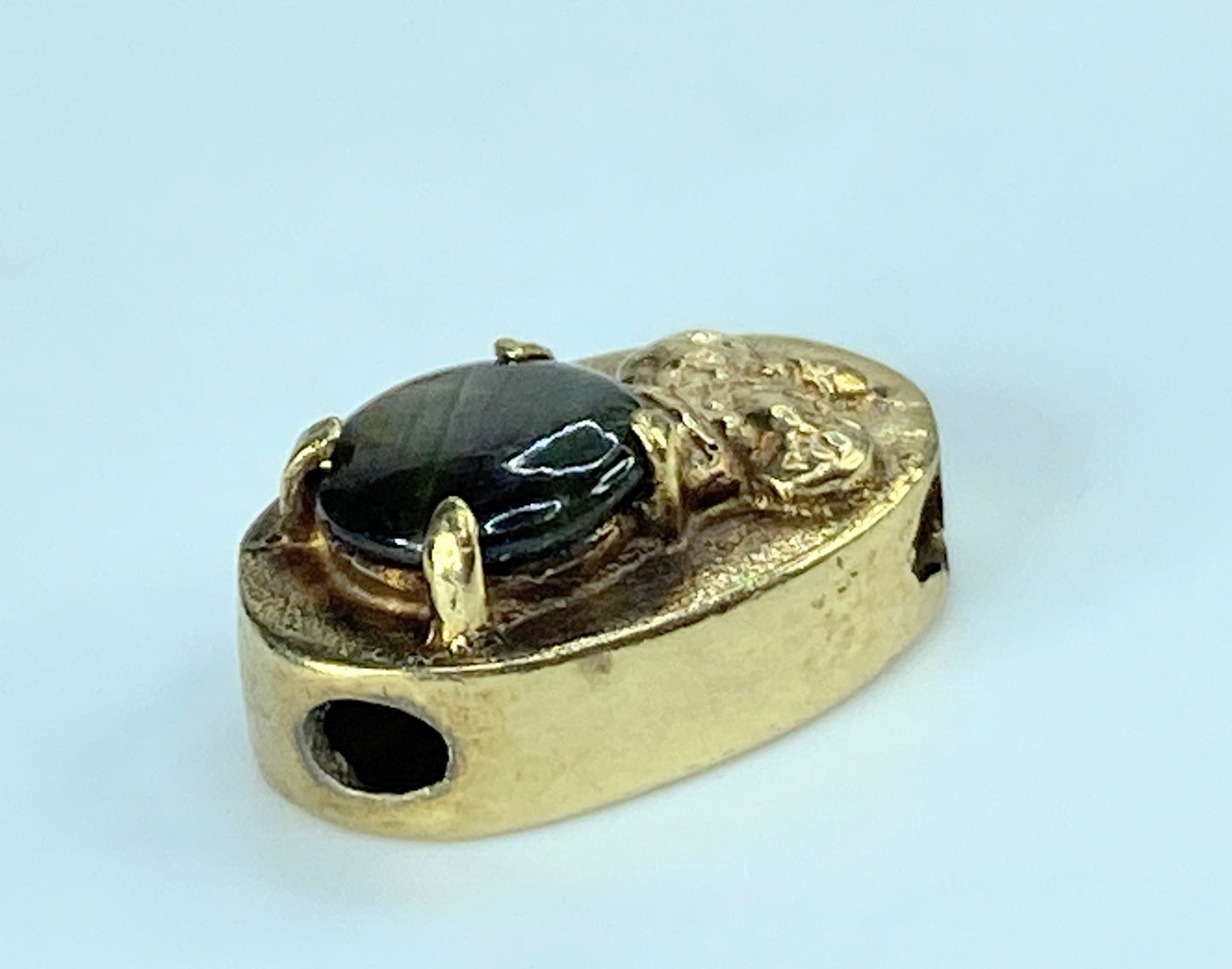 14K yellow gold 6.0mm Cat's Eye gems oval sliding charm 1.6g 13.8x9.2mm JR411