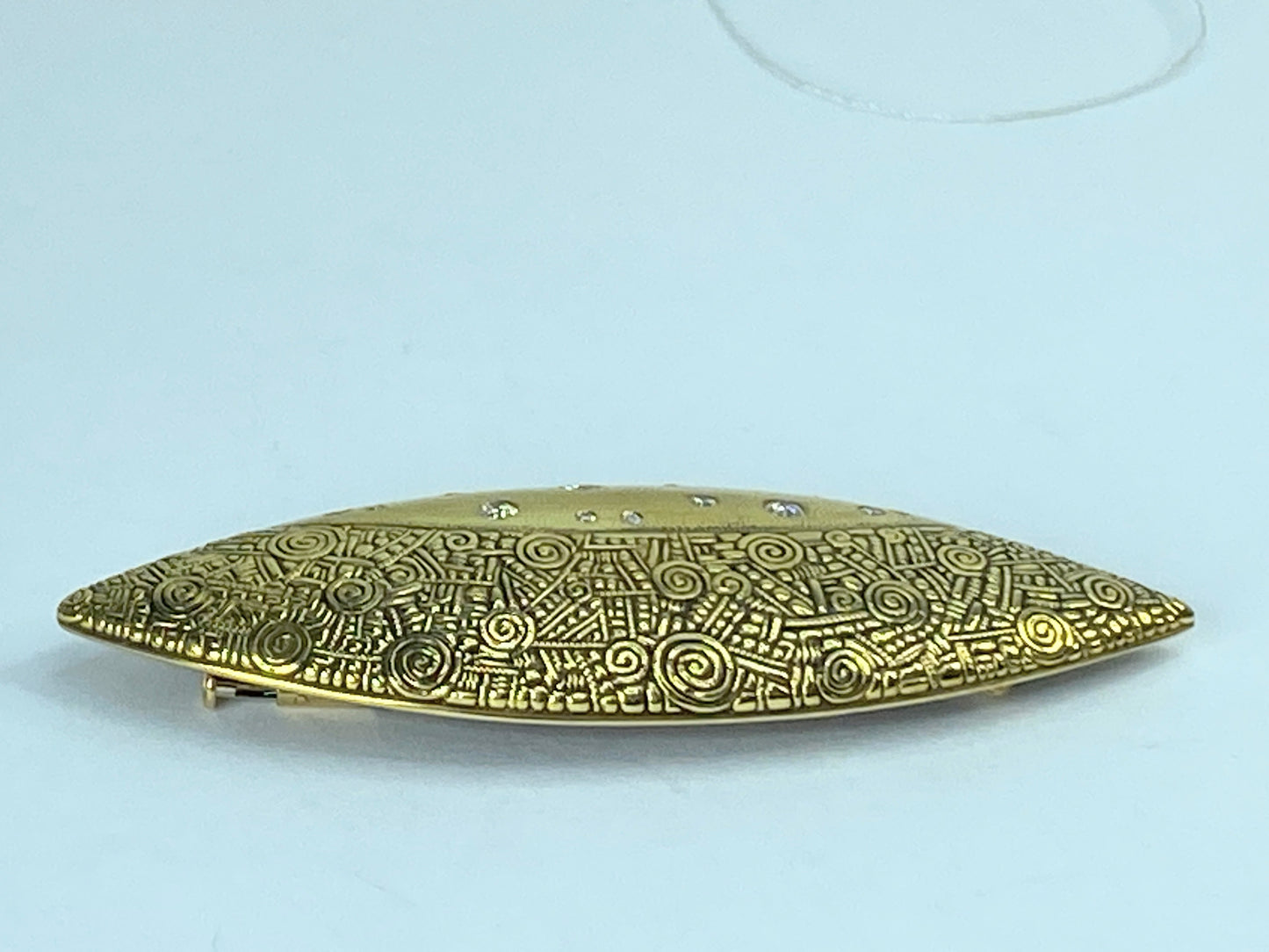 Alex Sepkus 18K Yellow Gold and 0.32ct Diamond brooch