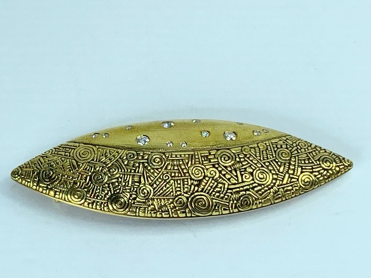 Alex Sepkus 18K Yellow Gold and 0.32ct Diamond brooch