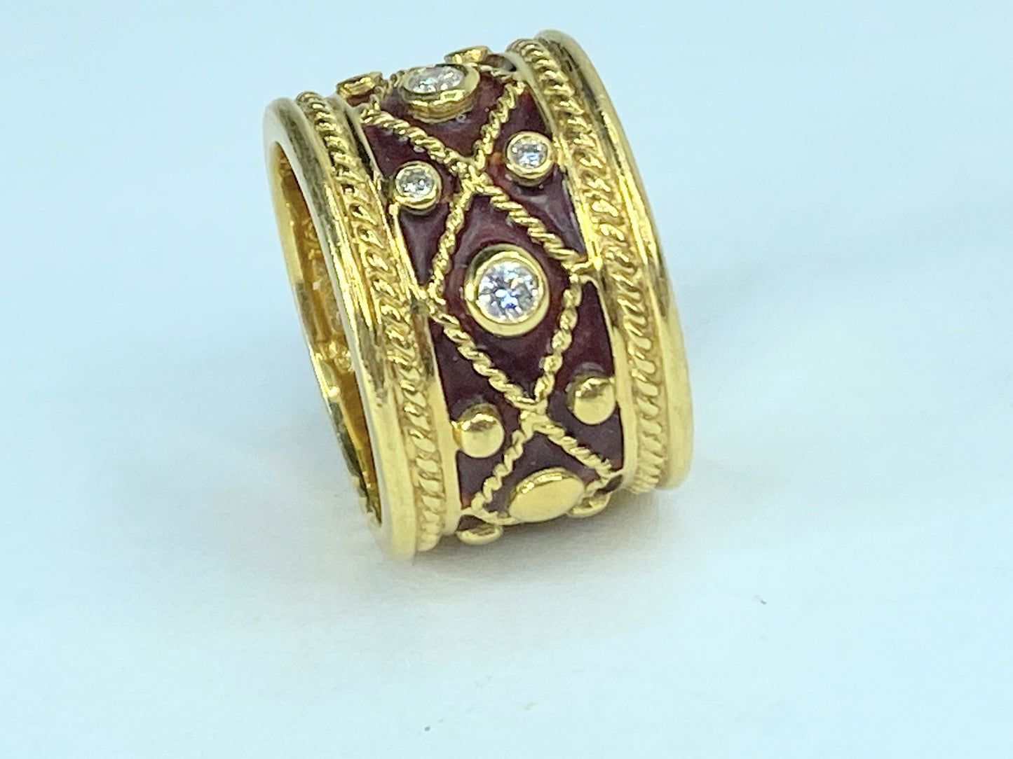 YANES's 'Malpica' collection Drum ring gold, diamonds, and enamel 16.9g JR969
