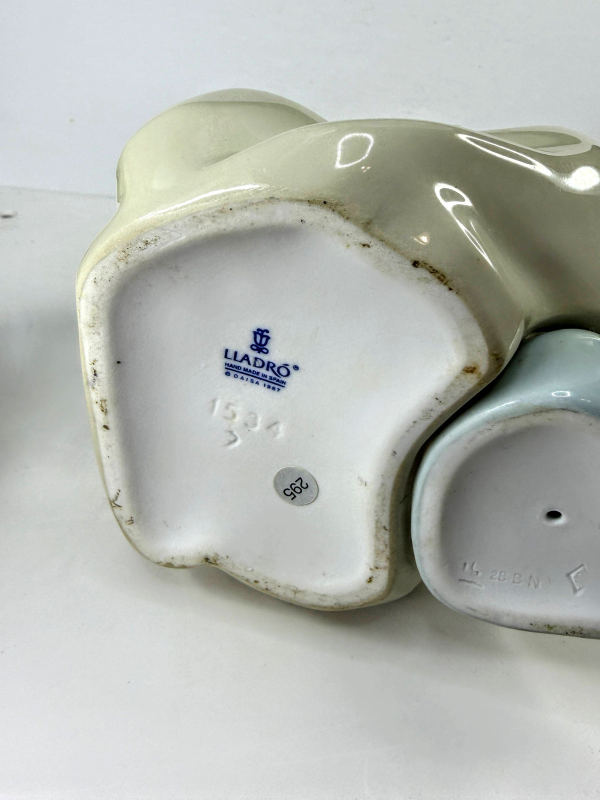 Retired Lladro Little Sister 1534 Girls with Cat Mint Porcelain Spain XN177