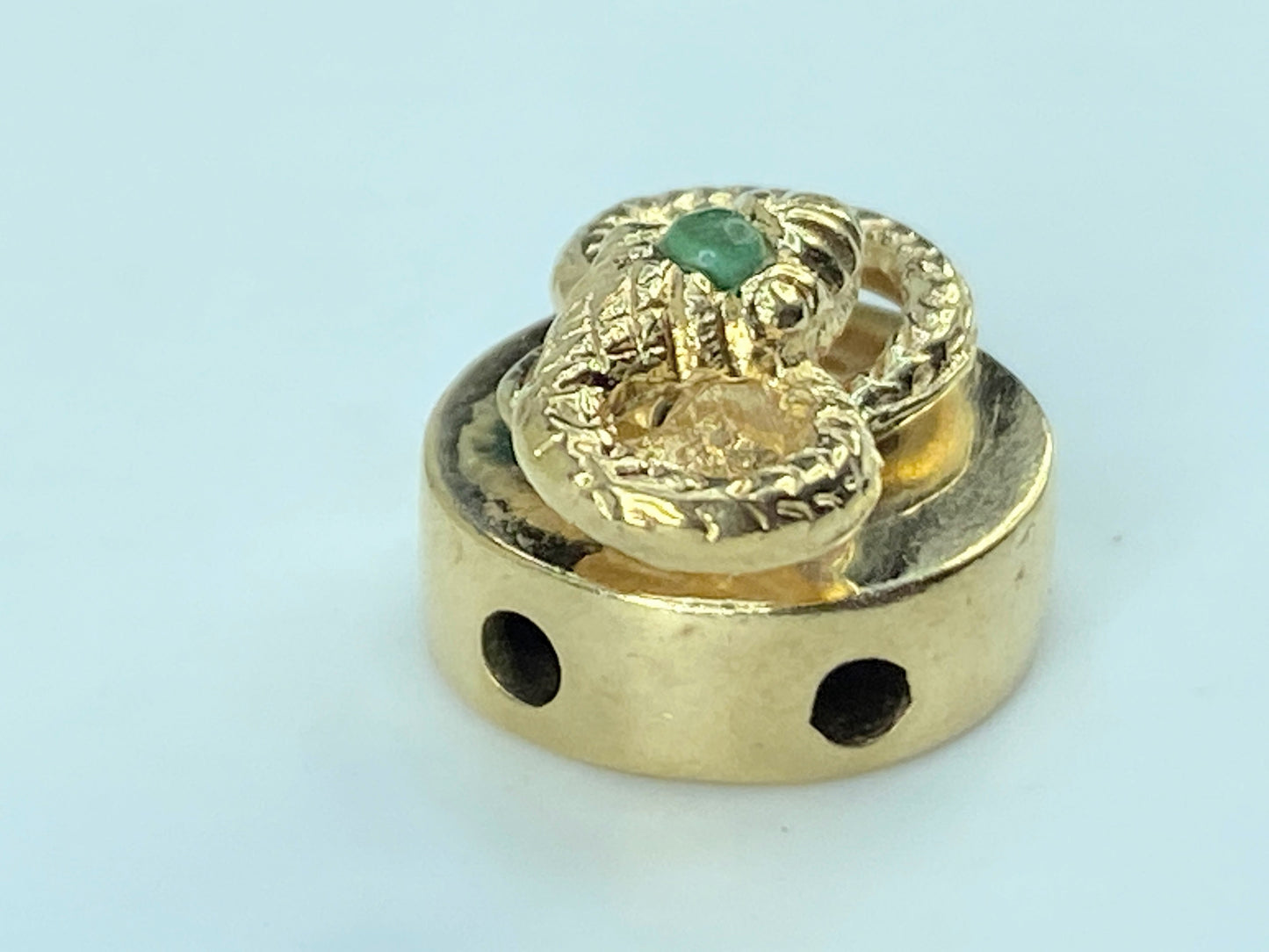 Antique 14K yellow gold Emerald Snake motif sliding charm 2.9g JR420