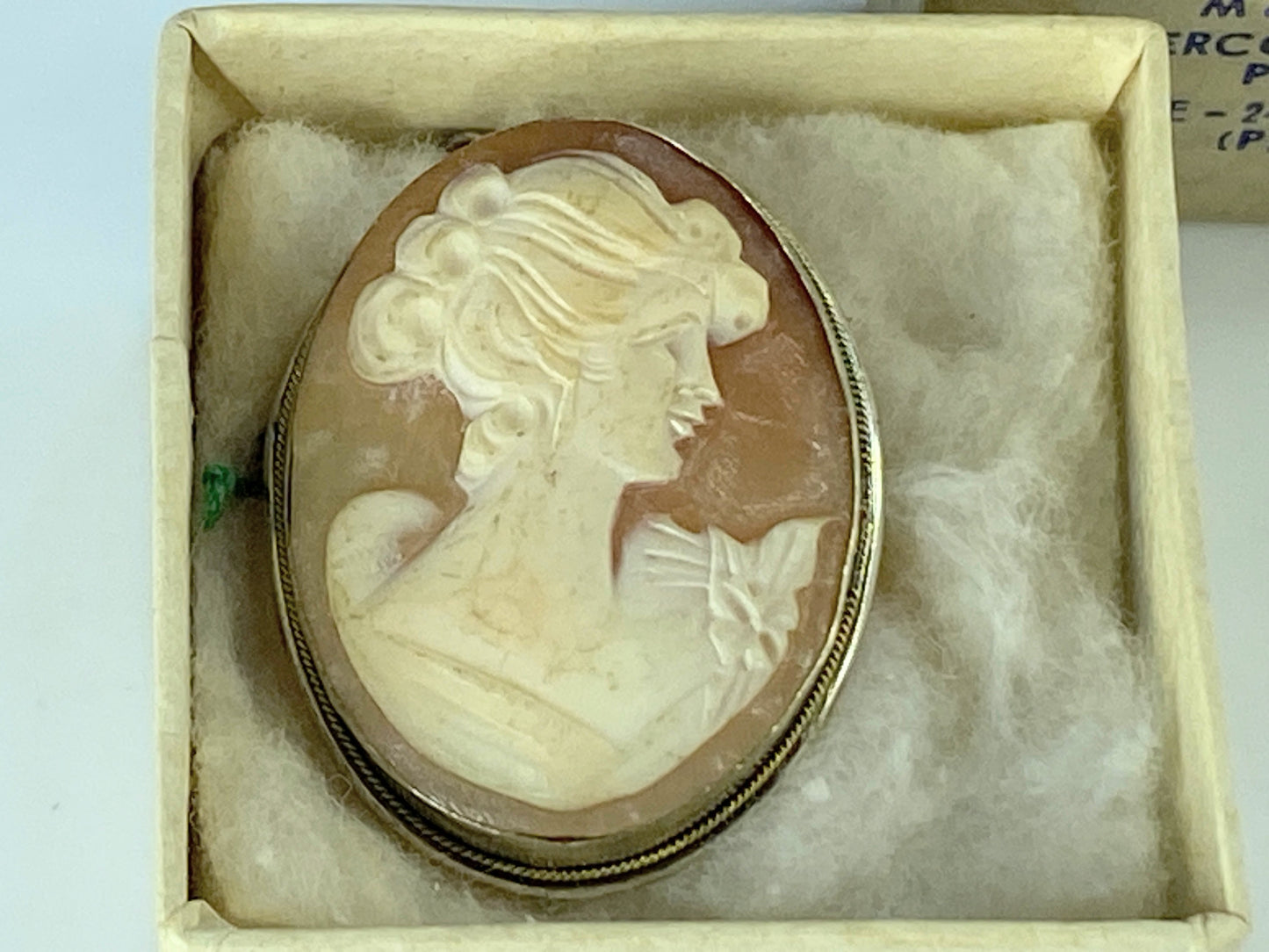 Vintage 900 silver Shell Cameo brooch in original box 33mm 5g JR422