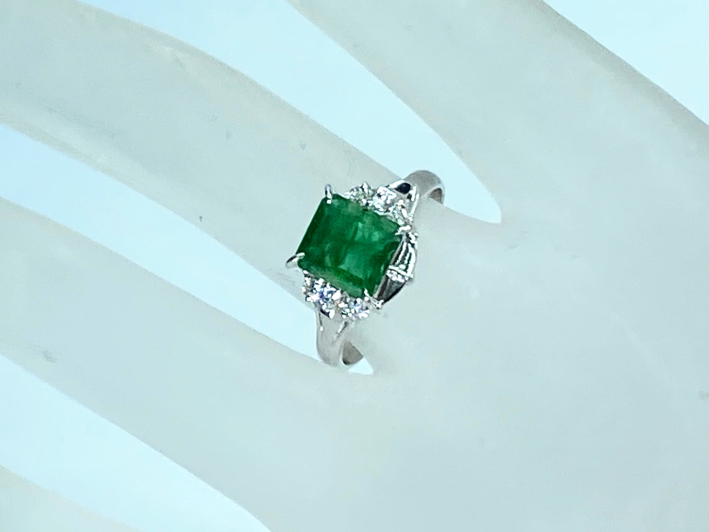 Certified Platinum 1.71 Natural Emerald G/VS 0.12 Diamond ring s7.5 5.6g JR424