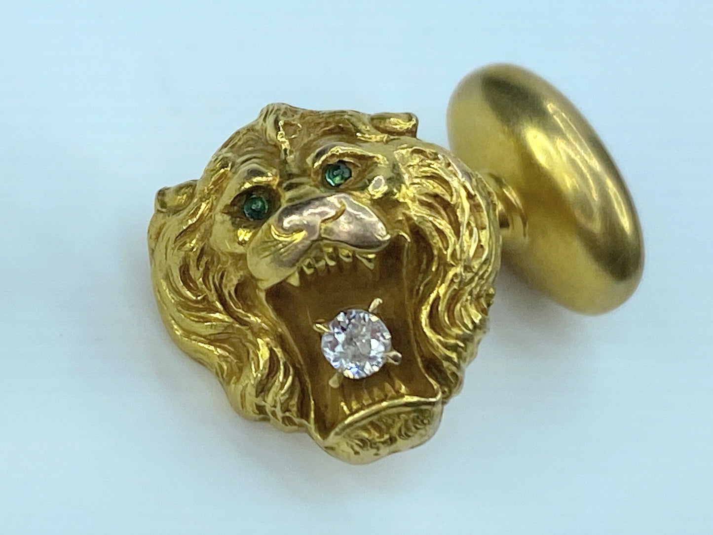Mid-century 14K gold Diamond Lion head bust Green eye cufflink