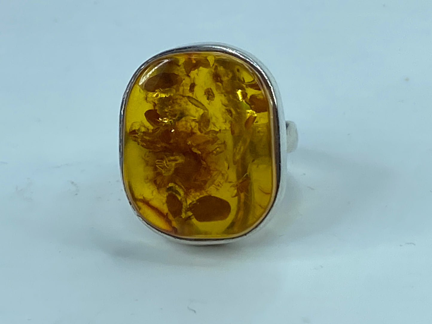 Authentic Baltic Amber .925 Sterling Silver Mid-century s5.5 6.3g JR295