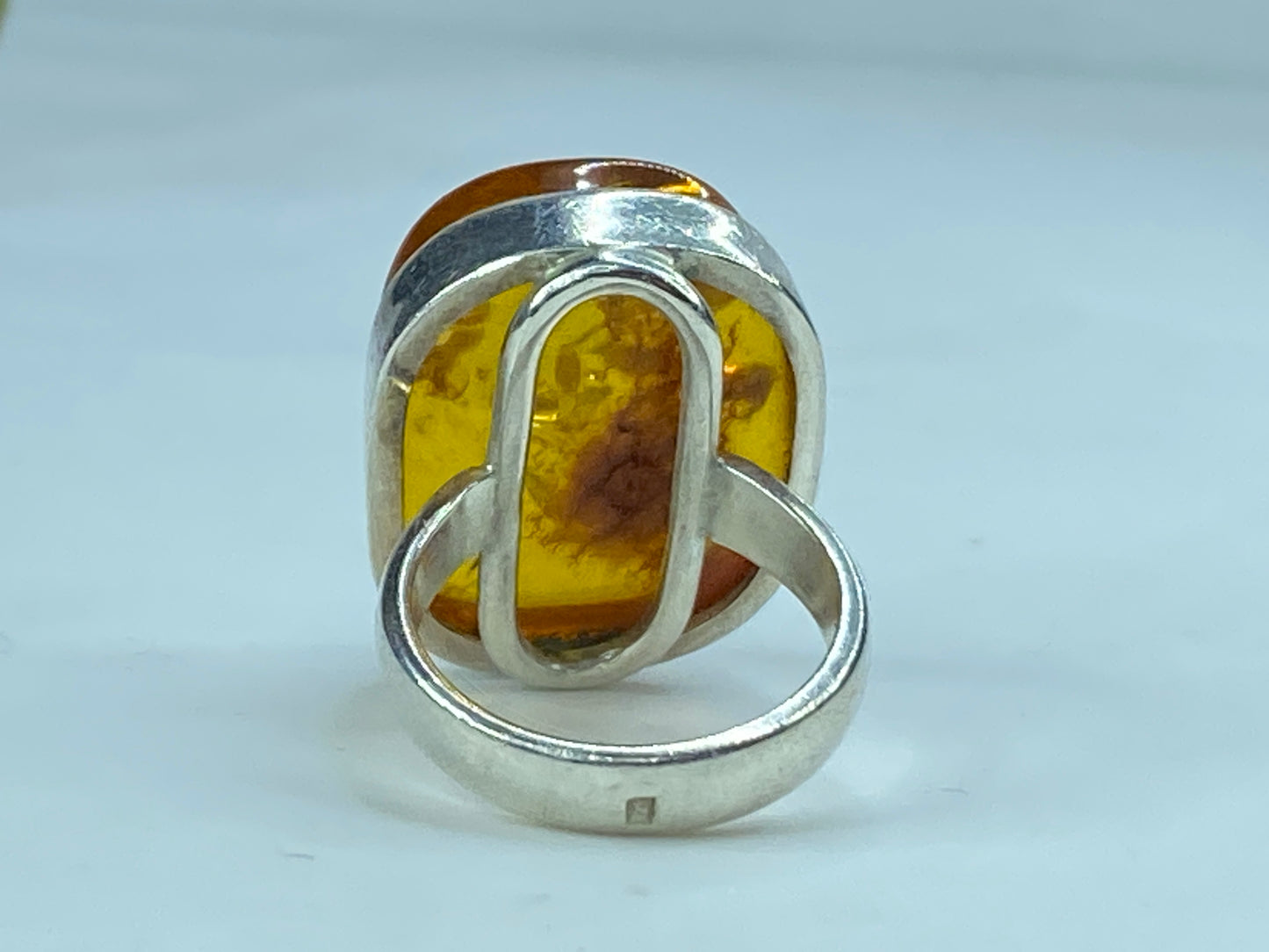 Authentic Baltic Amber .925 Sterling Silver Mid-century s5.5 6.3g JR295