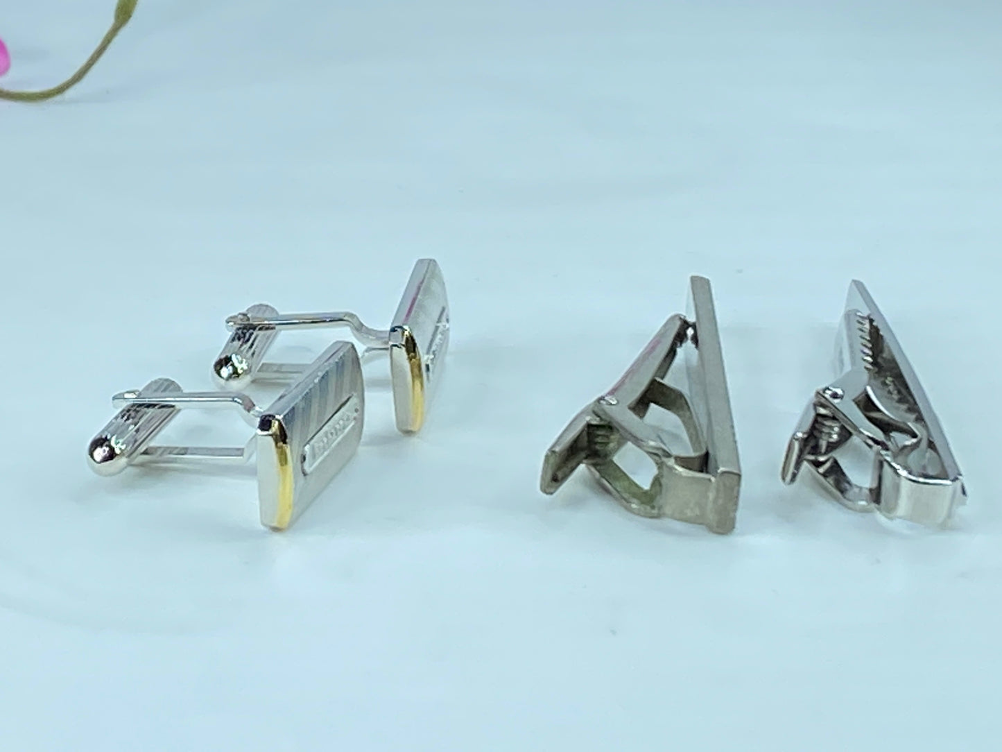 Vintage Burberry cufflinks Tie clips Gold Silver Work Suit GS385